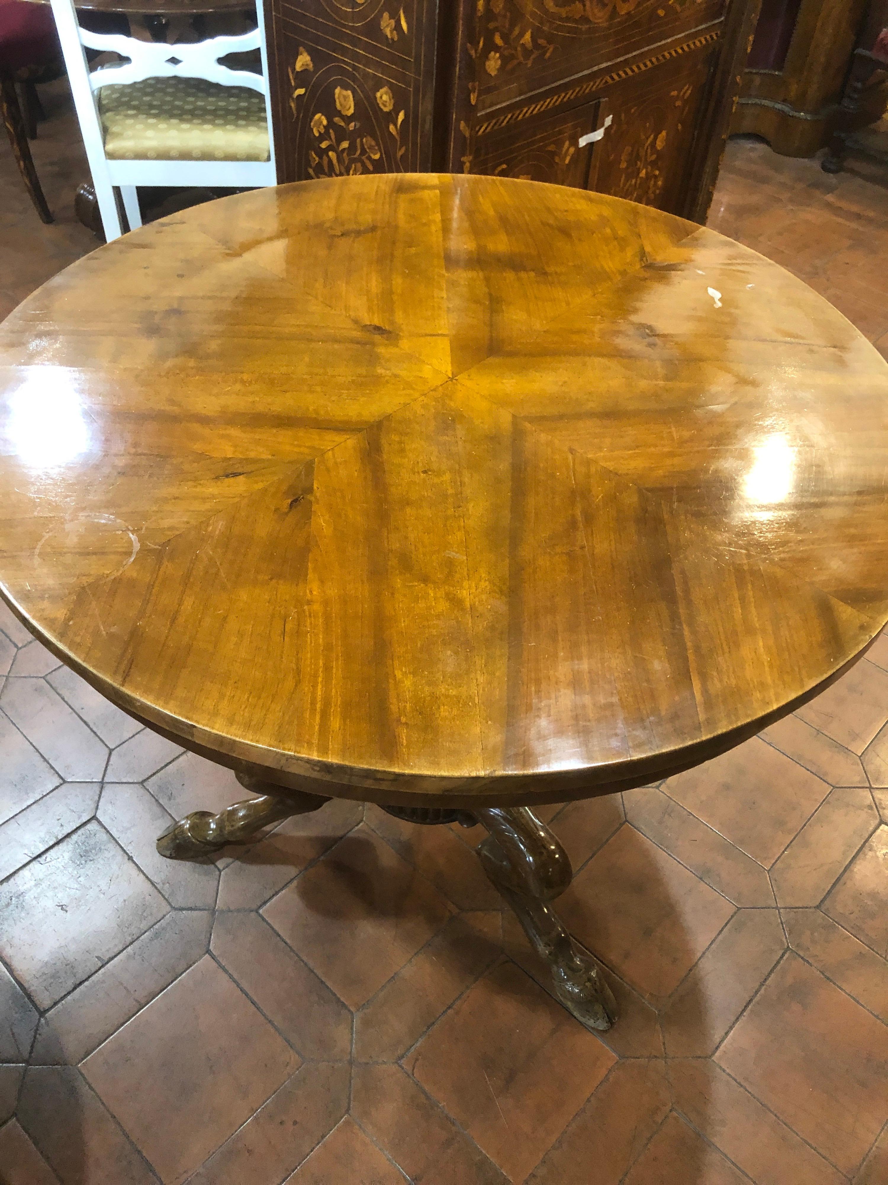 Early 19th Century 19th Century Italian Empire Walnut Center Table, 1800s For Sale