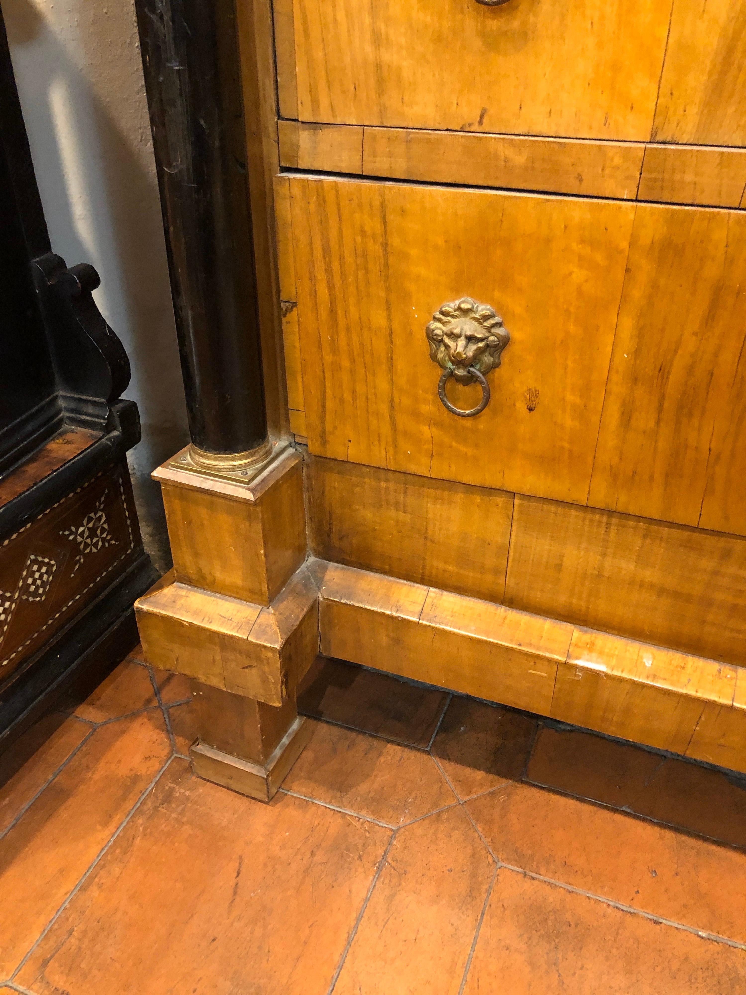 19th Century Italian Empire Wood Walnut Emilia Chest of Drawers, 1805s 3