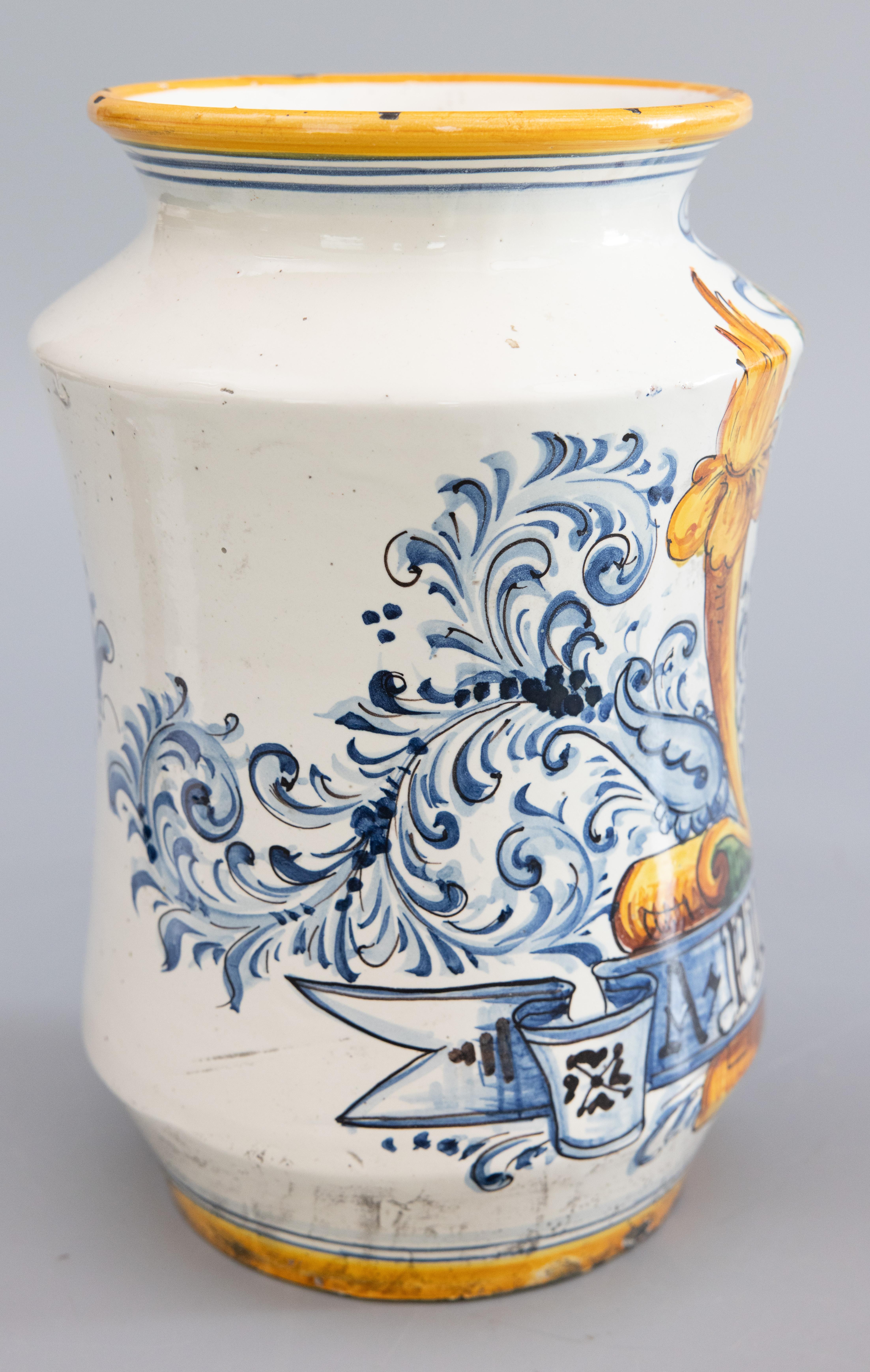 19th Century Italian Faience Albarello Apothecary Jar Vase In Good Condition For Sale In Pearland, TX