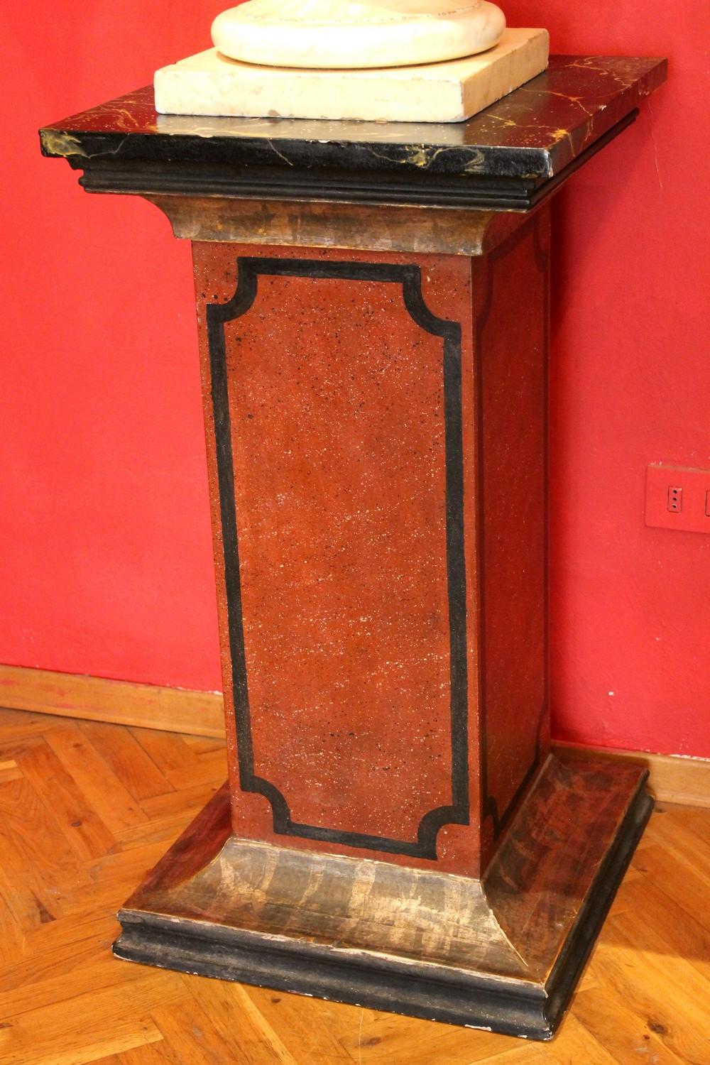 19th Century Italian Faux Marble Lacquer Architectural Pedestals or Columns For Sale 10