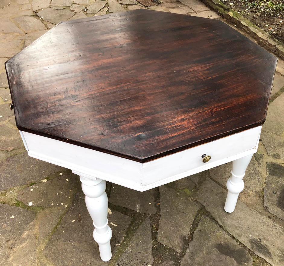 Italian Fir Octagonal Table Special Design Restored Wax Polished In Good Condition For Sale In Buggiano, IT