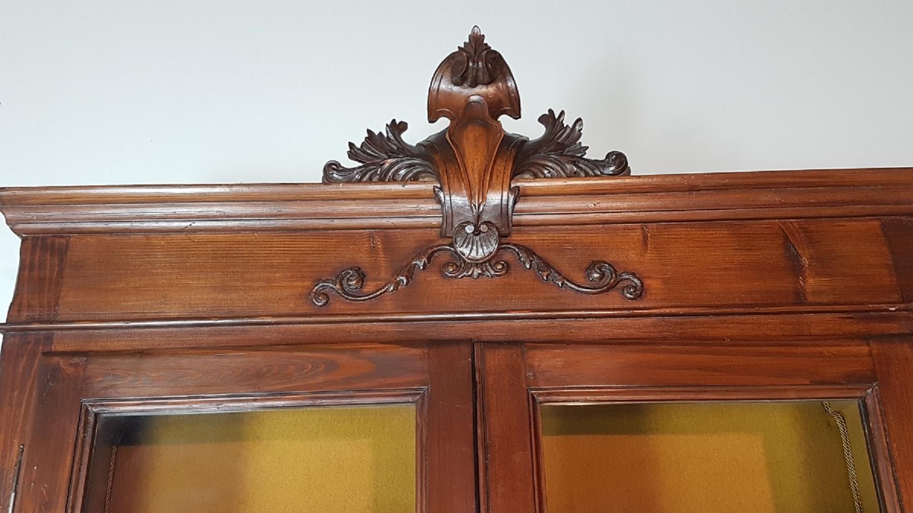 19th Century Italian Fir Wood Sideboard or Buffet, 1880s In Good Condition In Casale Monferrato, IT