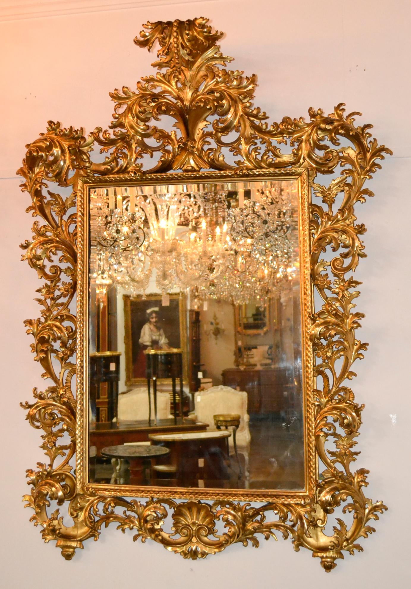 Wood 19th Century Italian Florentine Giltwood Mirror For Sale