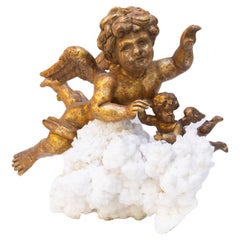 Anges sur un nuage d'aragonite, dorés et sculptés à la main, Italie, 19e siècle