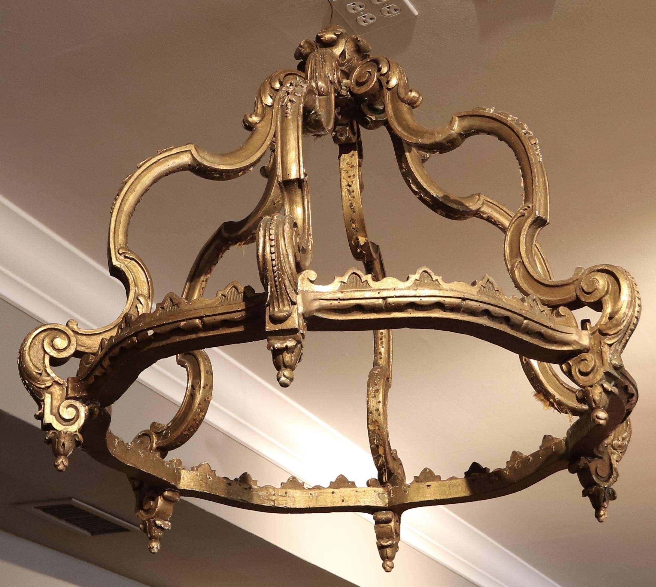 19th century Italian carved gilded wood bed corona or crown.