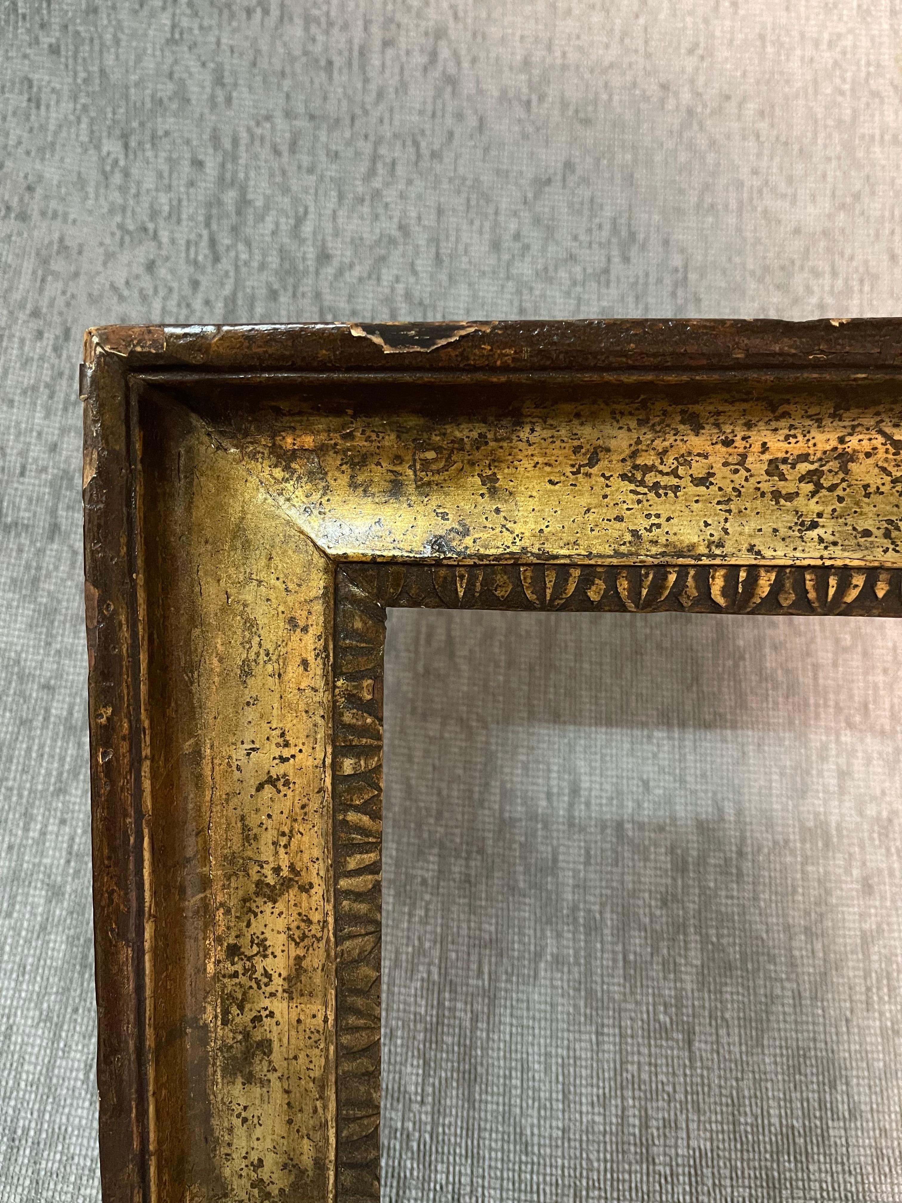 Magnifique cadre de mecha en bois doré de la première moitié du XIXe siècle Période Italie centrale c. 1830 

Dimensions intérieures cm 43,5 x 25 

Cette œuvre d'art, inédite sur le marché, provient d'une collection privée.

Chaque article de notre