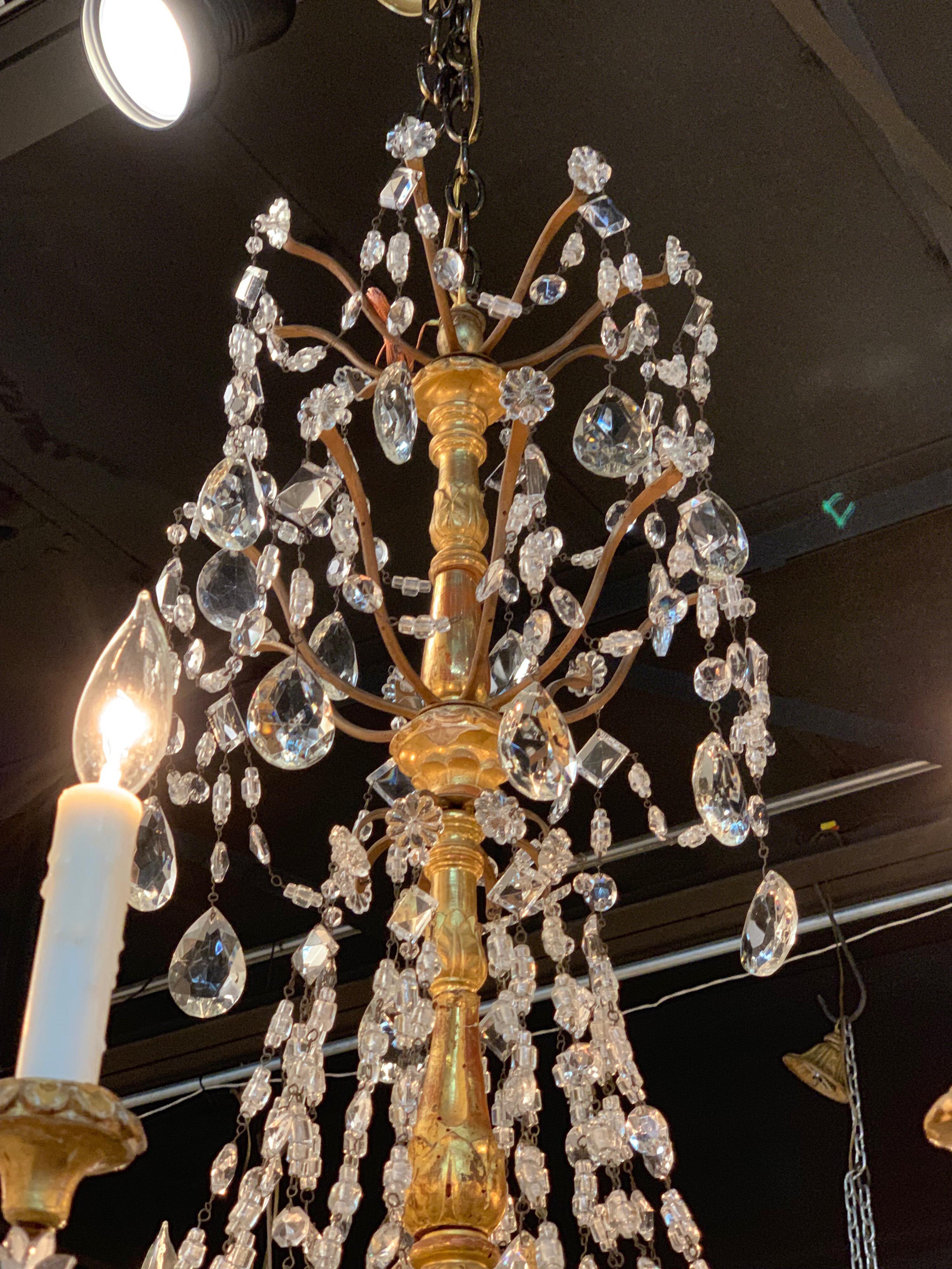 Wood 19th Century Italian Giltwood and Beaded Crystal Chandelier