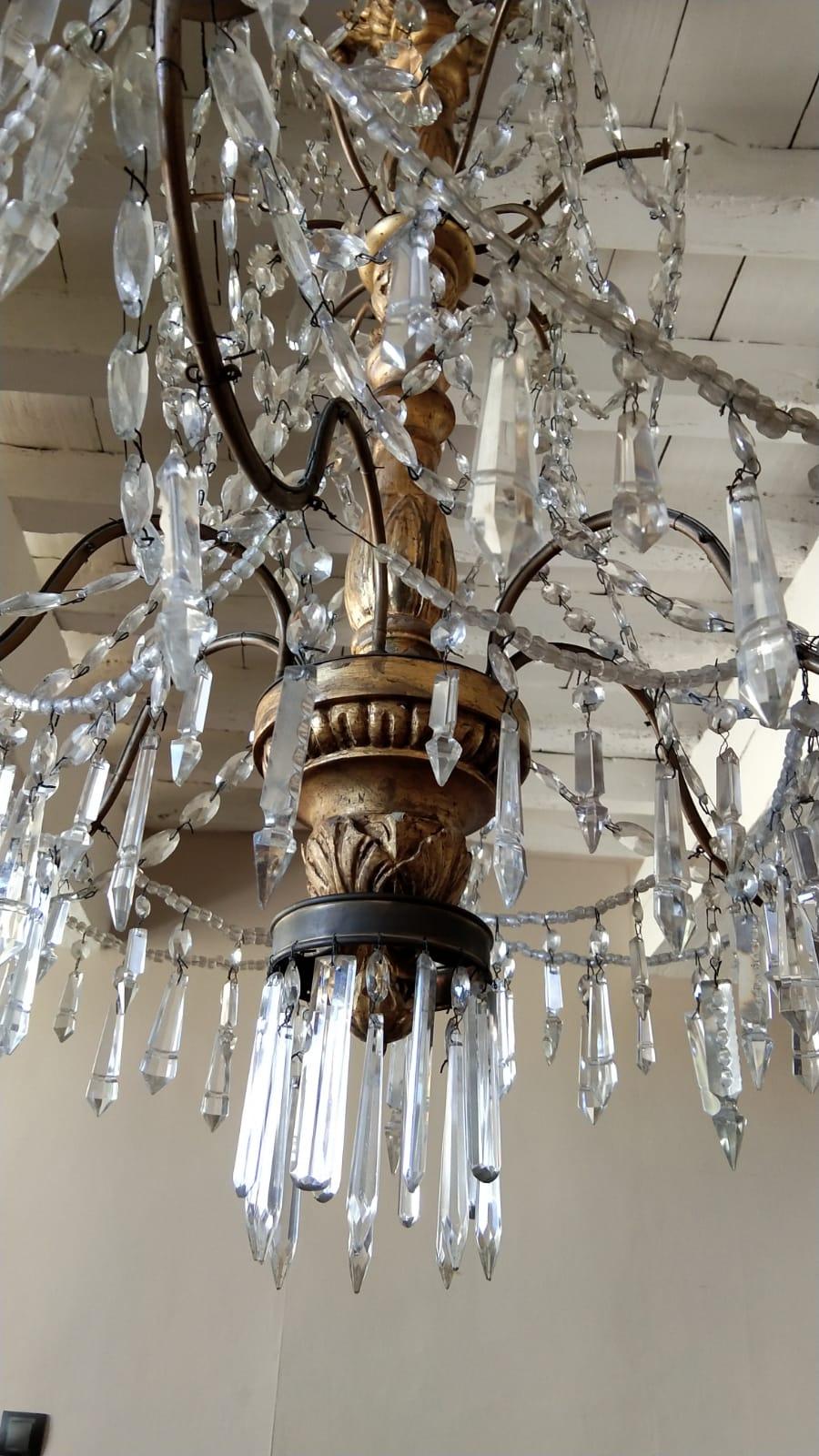 Louis XVI 19th Century Italian Giltwood and Iron Chandelier For Sale