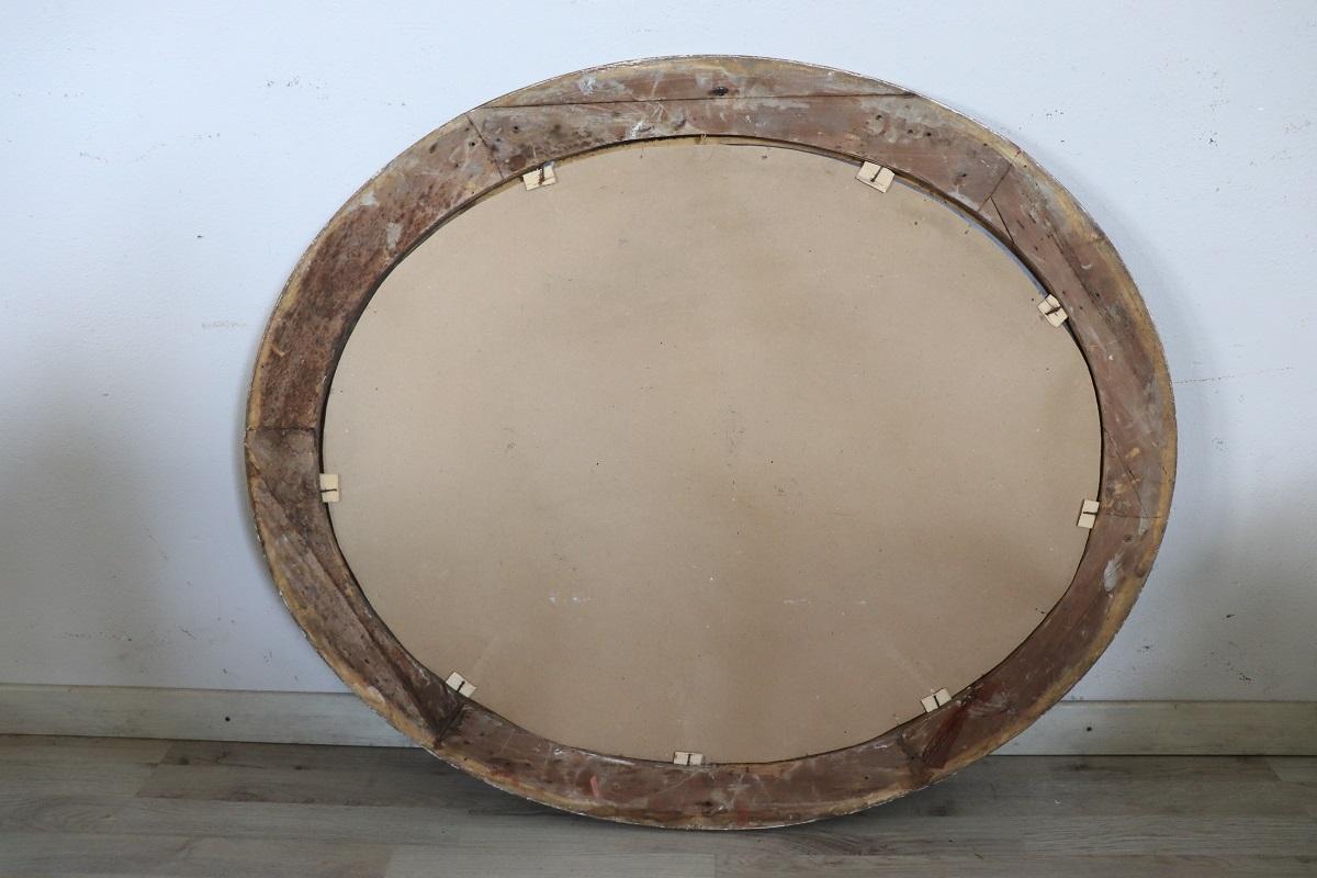 Miroir Ovale Italien du 19ème siècle en Wood Wood Antique en vente 1