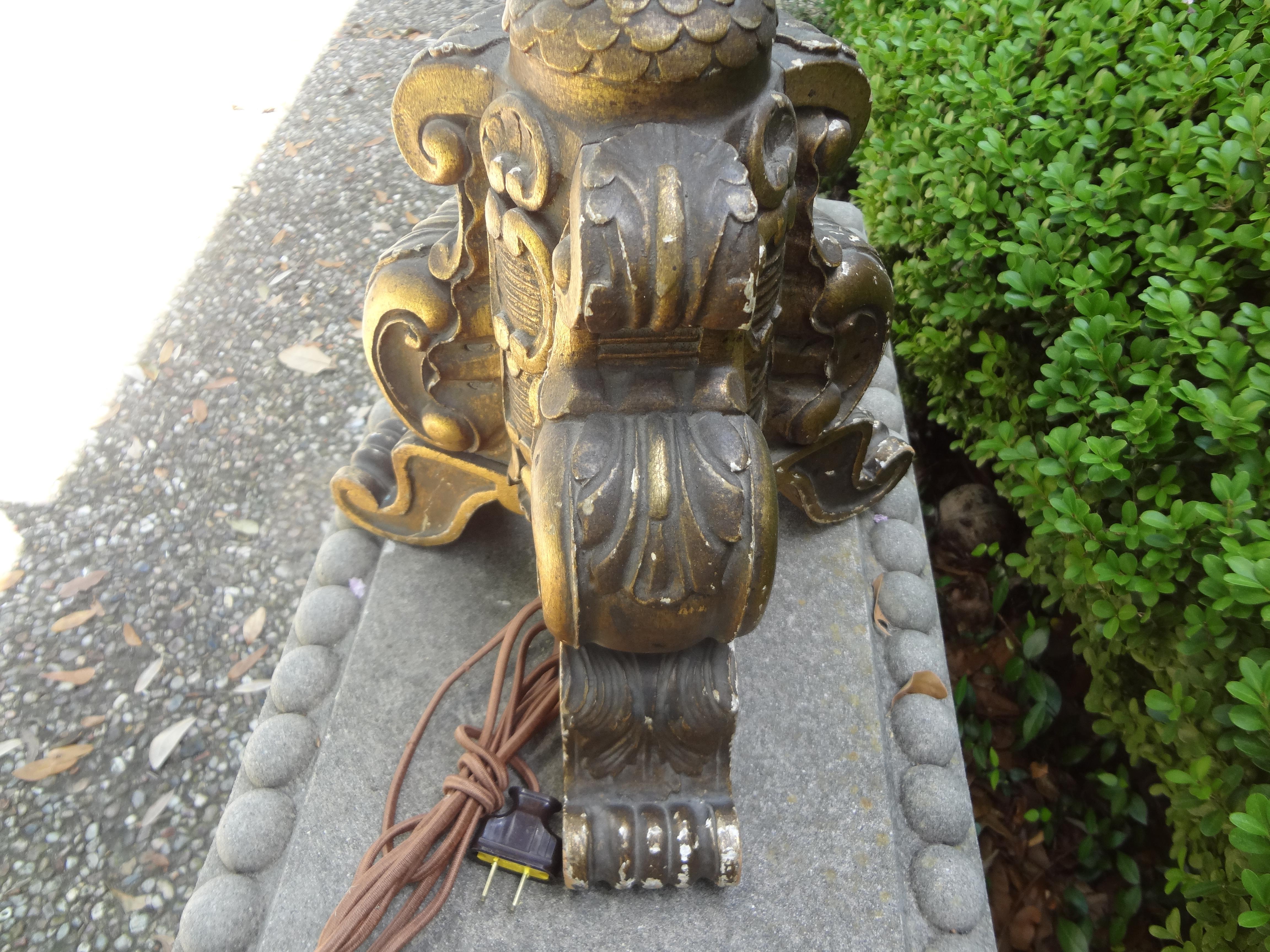 Lampe italienne en bois doré du 19e siècle en vente 5