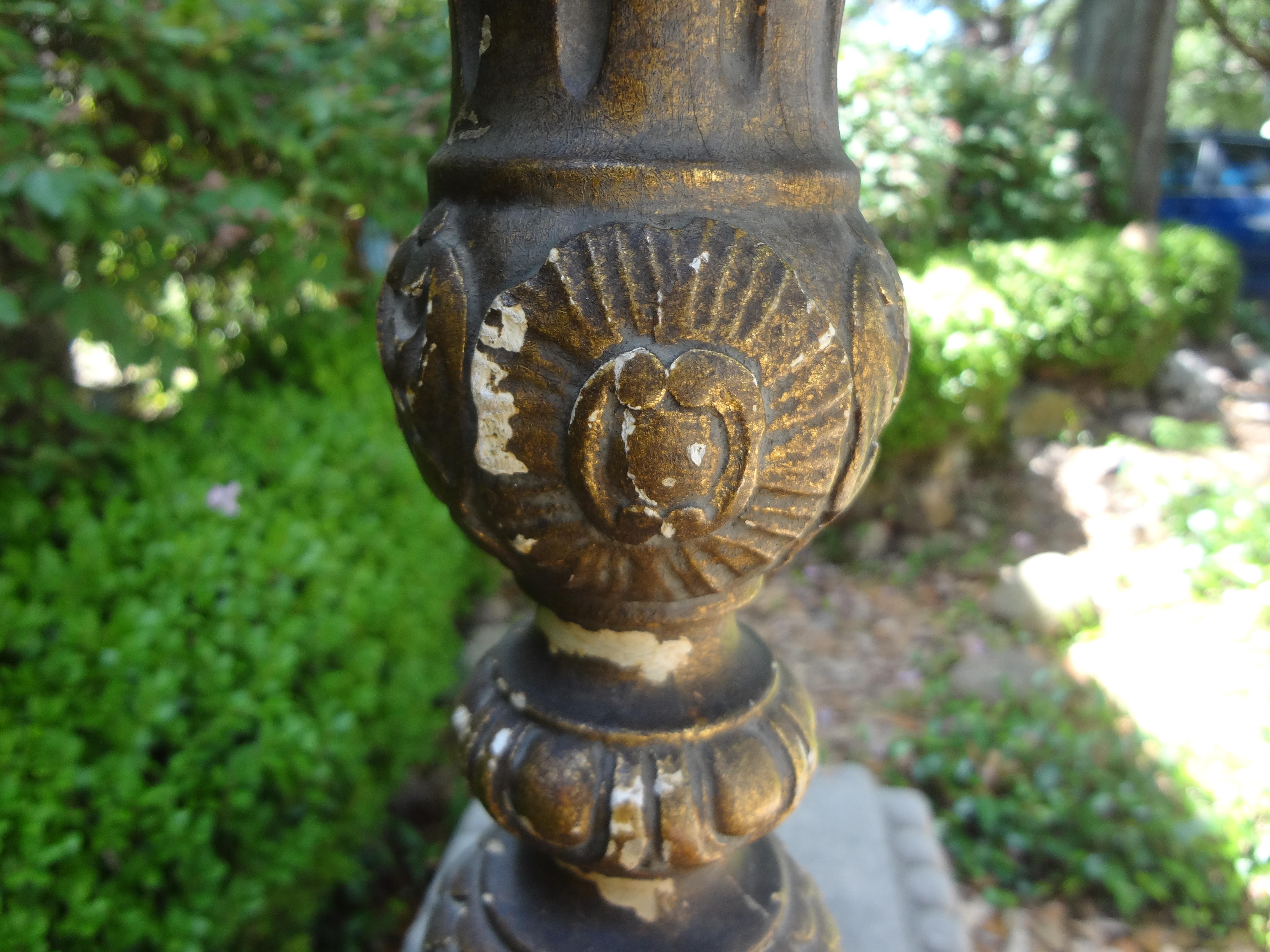 Lampe italienne en bois doré du 19e siècle en vente 1