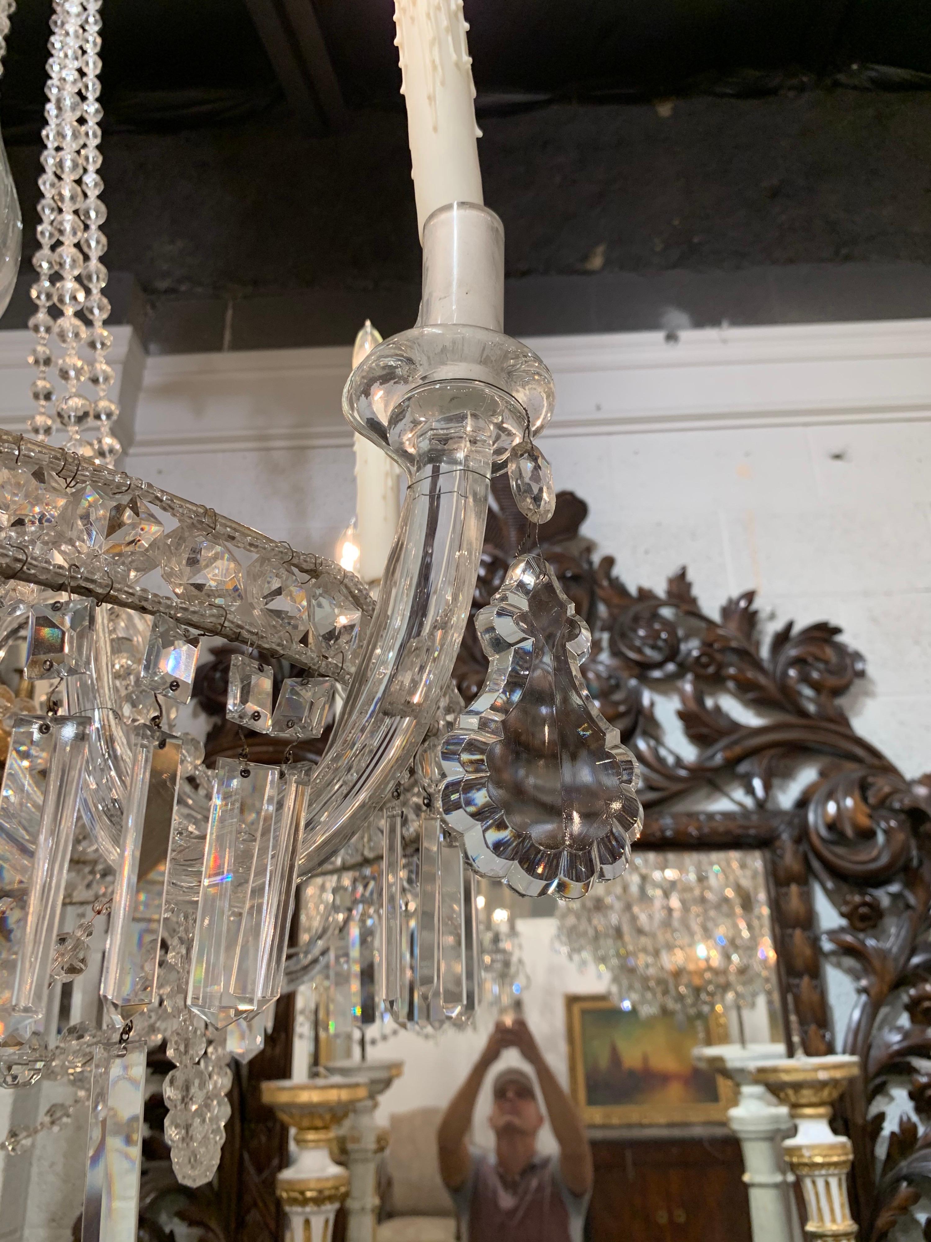19th Century Italian Giltwood and Crystal 10-Light Chandelier For Sale 2