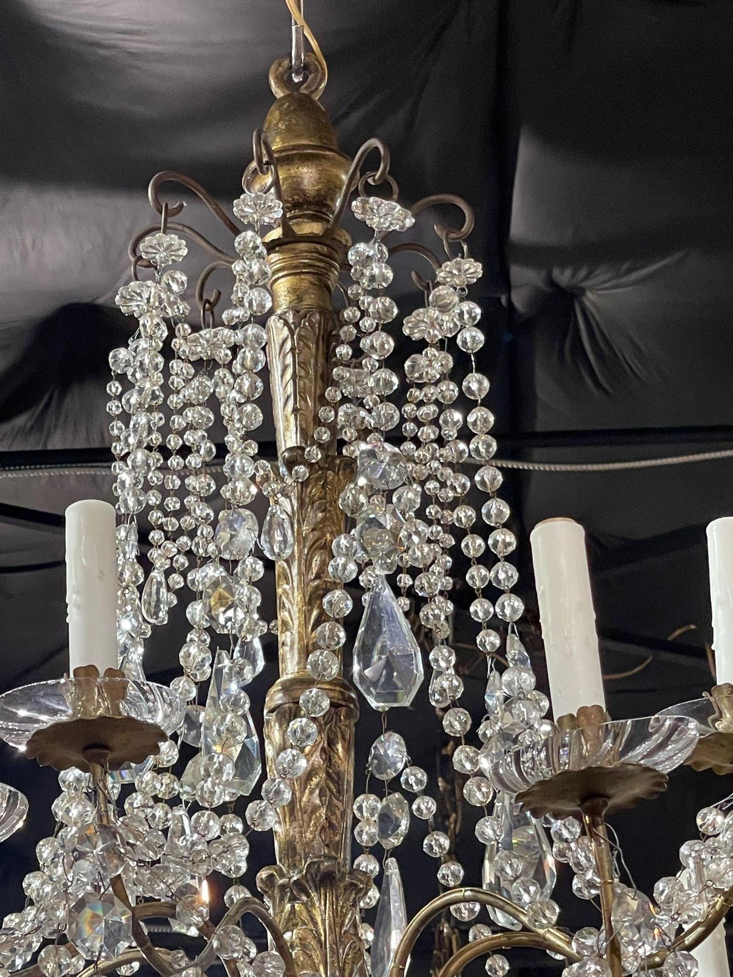 19th Century Italian Giltwood and Crystal Chandelier For Sale 1