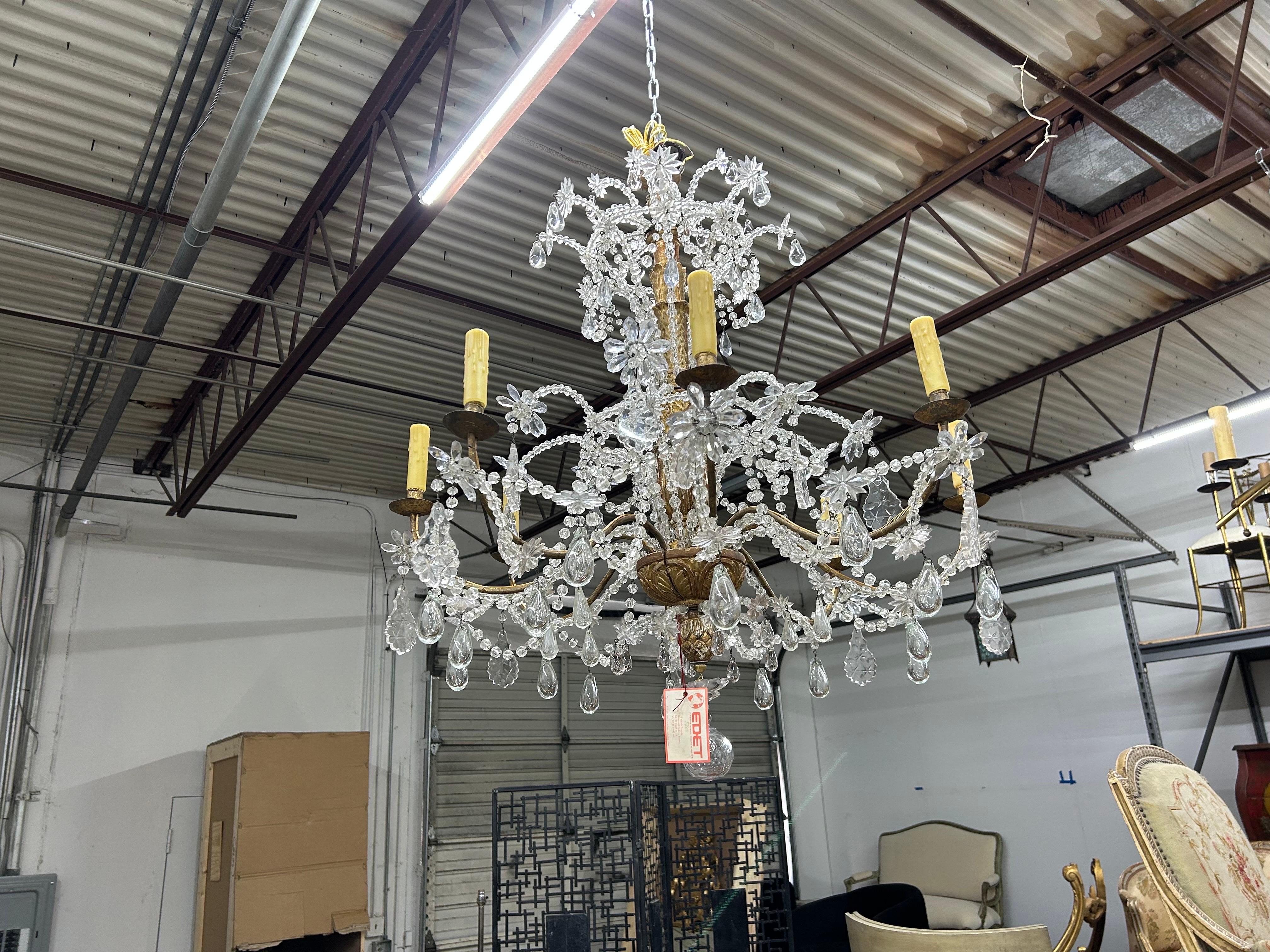 19th Century Italian Giltwood And Crystal Genovese Chandelier For Sale 9