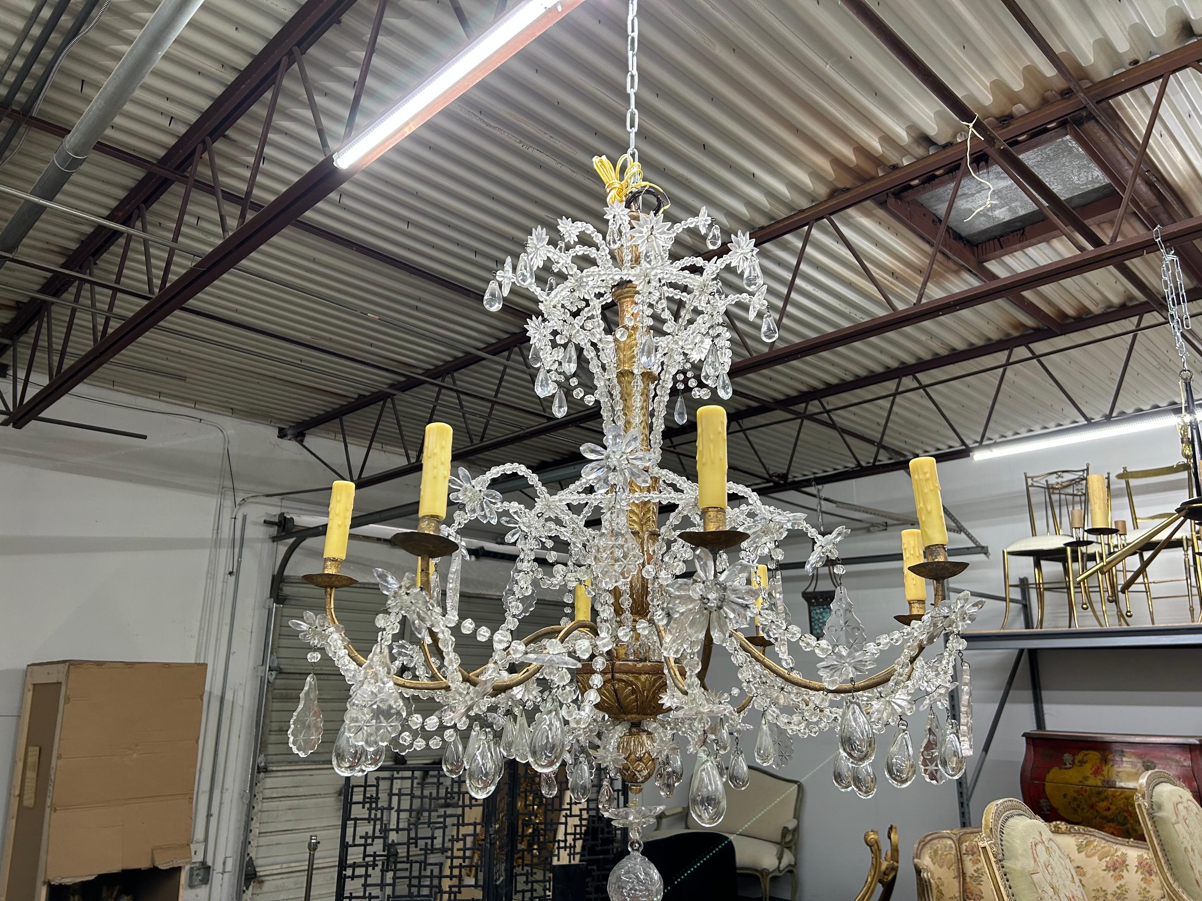 19th Century Italian Giltwood And Crystal Genovese Chandelier For Sale 3