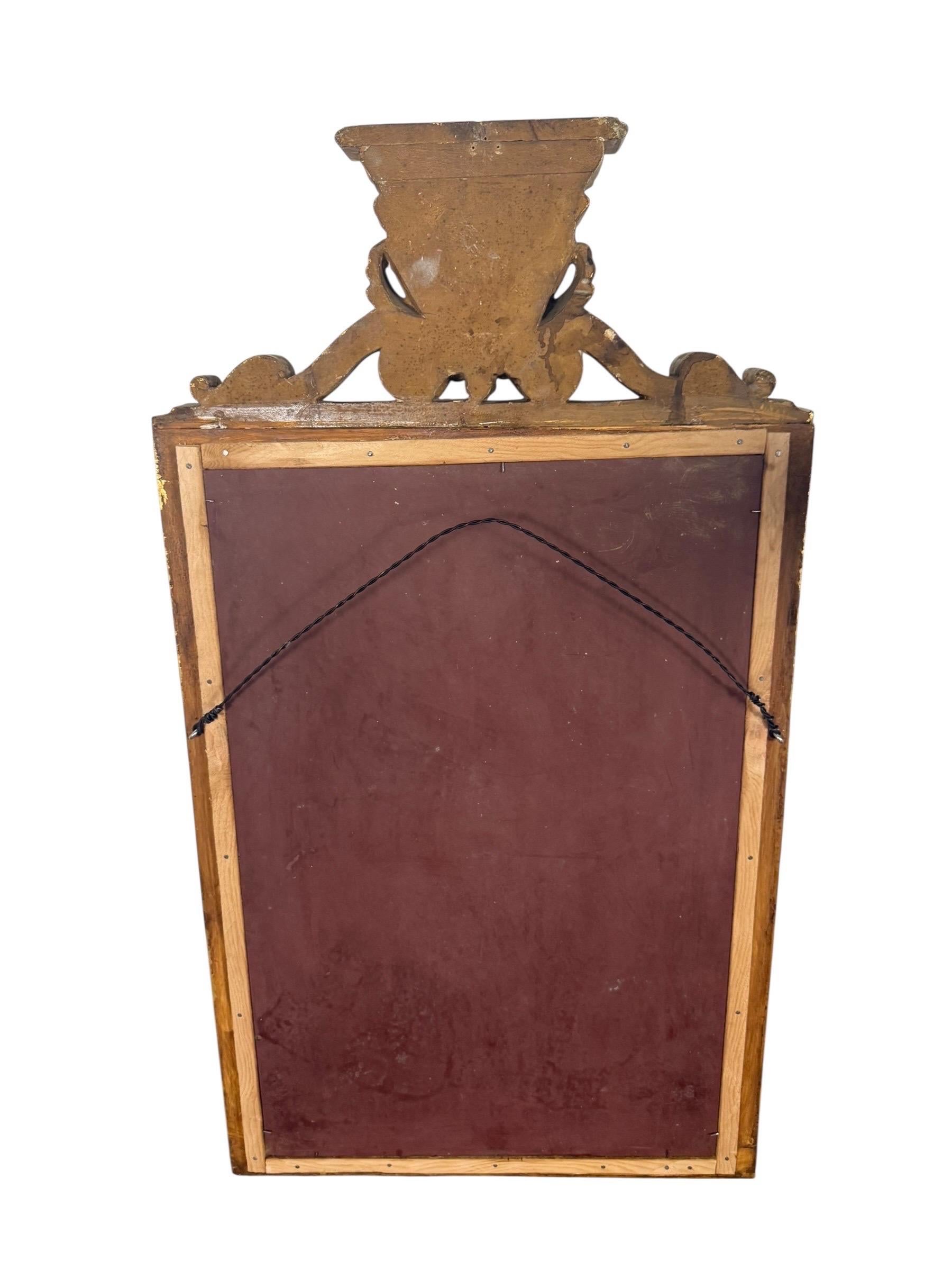 Miroir italien en bois doré du 19e siècle en vente 5