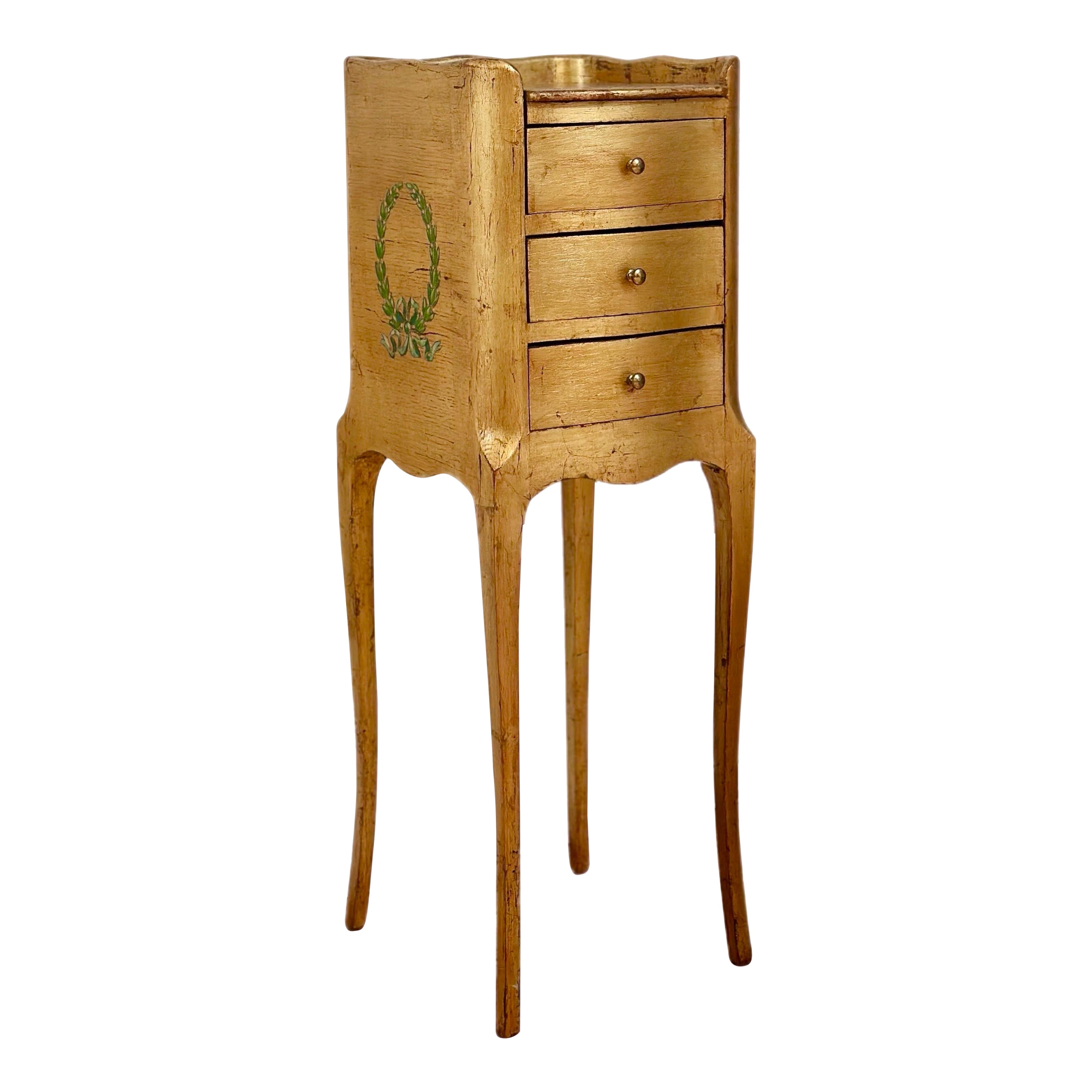 Petit meuble d'appoint en bois doré italien du XIXe siècle avec motif de laurier en vente