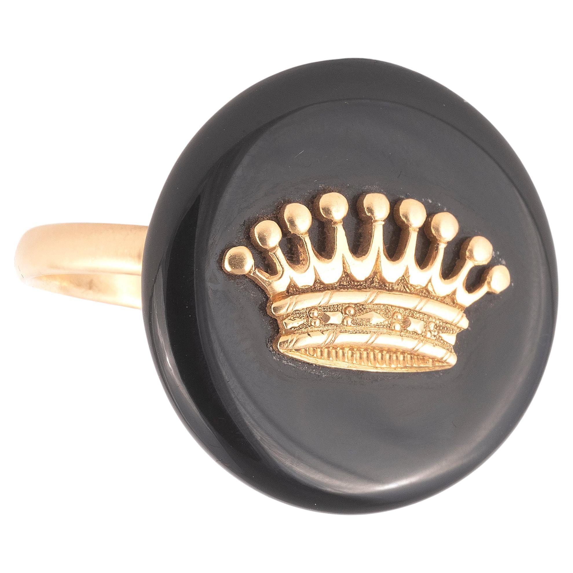 19th Century Italian Gold And Onyx Crown Ring