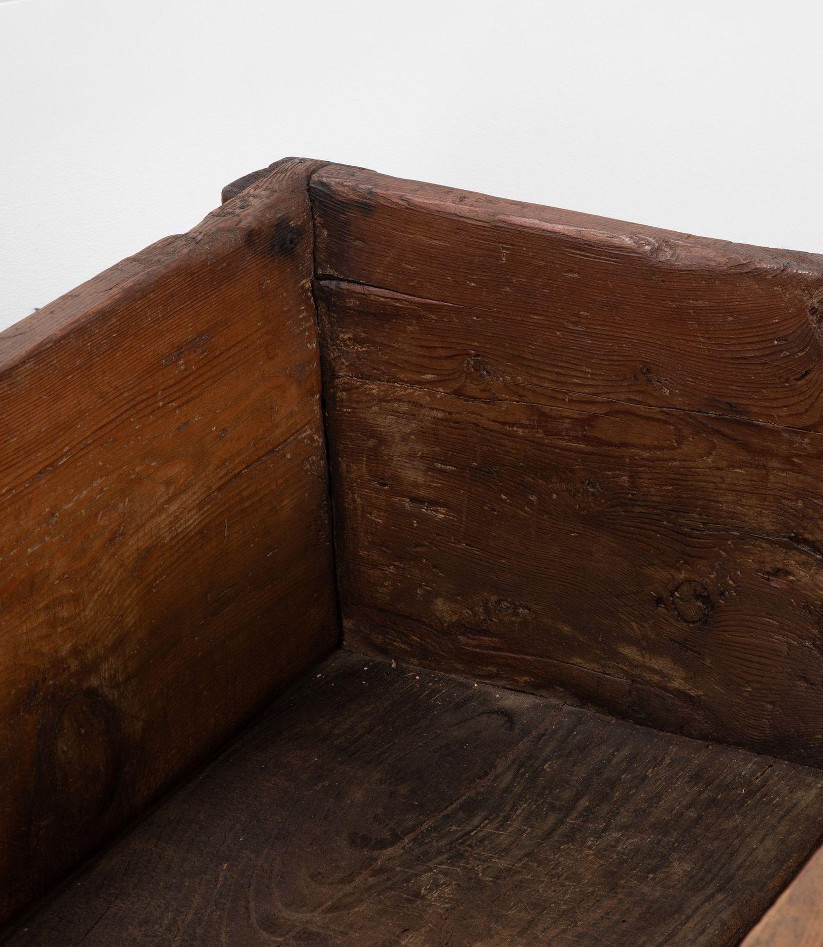 Console italienne du 19e siècle à caisson de grenier en vente 9