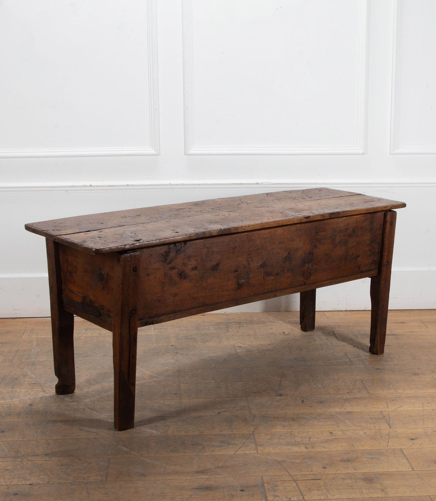 Console italienne du 19e siècle à caisson de grenier État moyen - En vente à Gloucestershire, GB