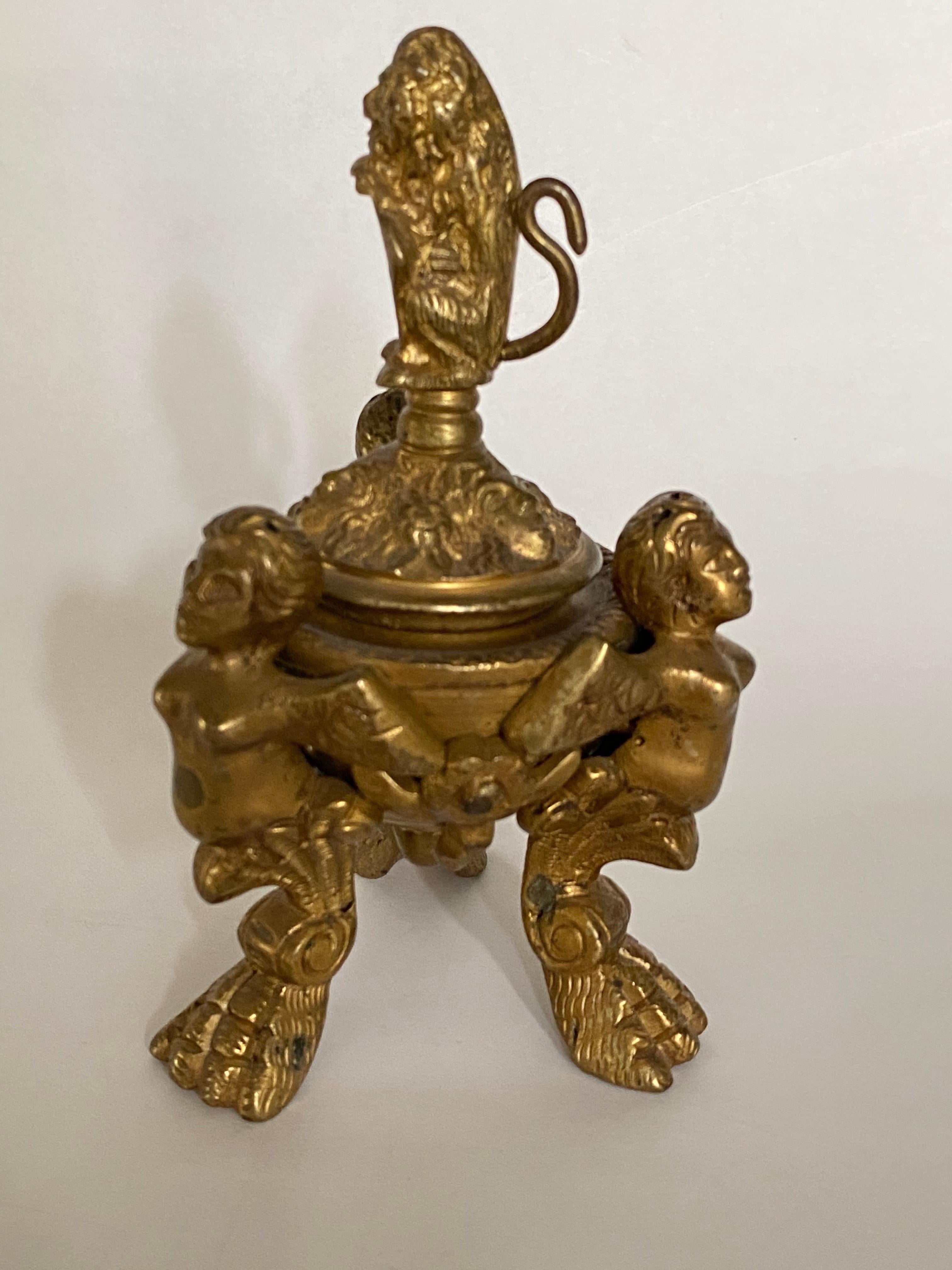 Néo-Renaissance Encrier en bronze Grand Tour italien du 19ème siècle en vente