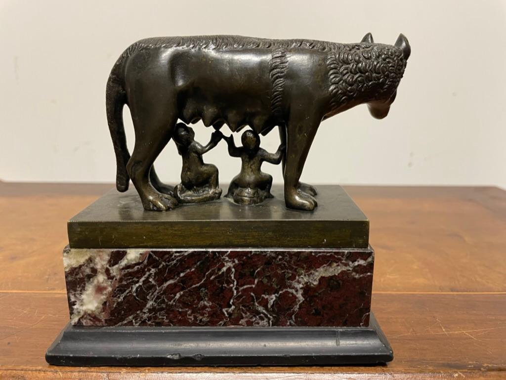 19th Century Italian Grand Tour Bronze of Romulus and Remus Founders of Rome For Sale 1