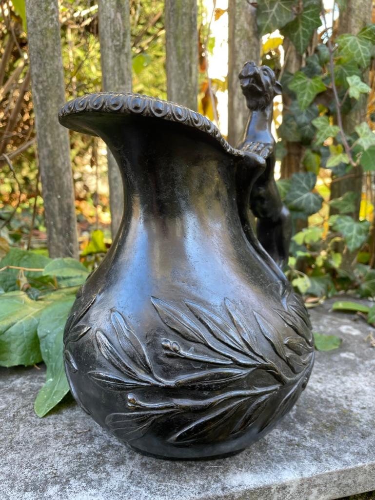 Vase à vin Grand Tour italien en bronze du 19ème siècle Askos avec poignée en forme de panthère en vente 12