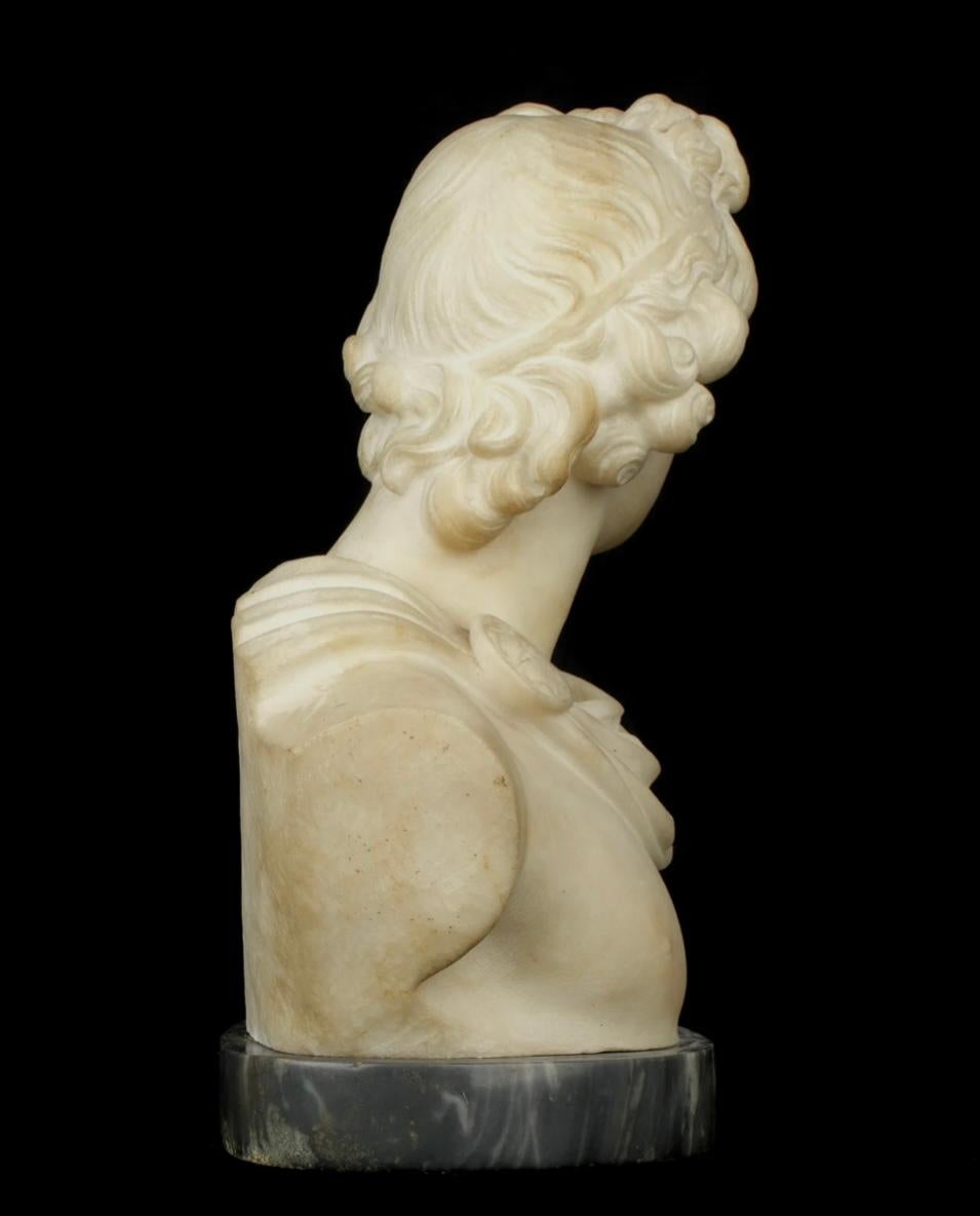 Marmo Busto in marmo scolpito di Apollo del XIX secolo, Gran Turismo Italiano in vendita