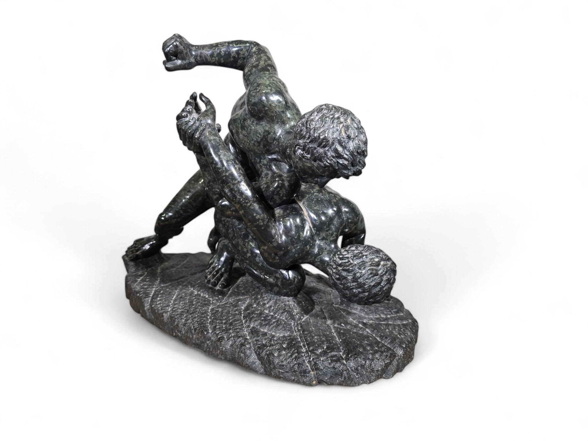 19th-Century Italian Grand Tour Sculpture – Uffizi Wrestlers in Serpentine Marbl For Sale 9