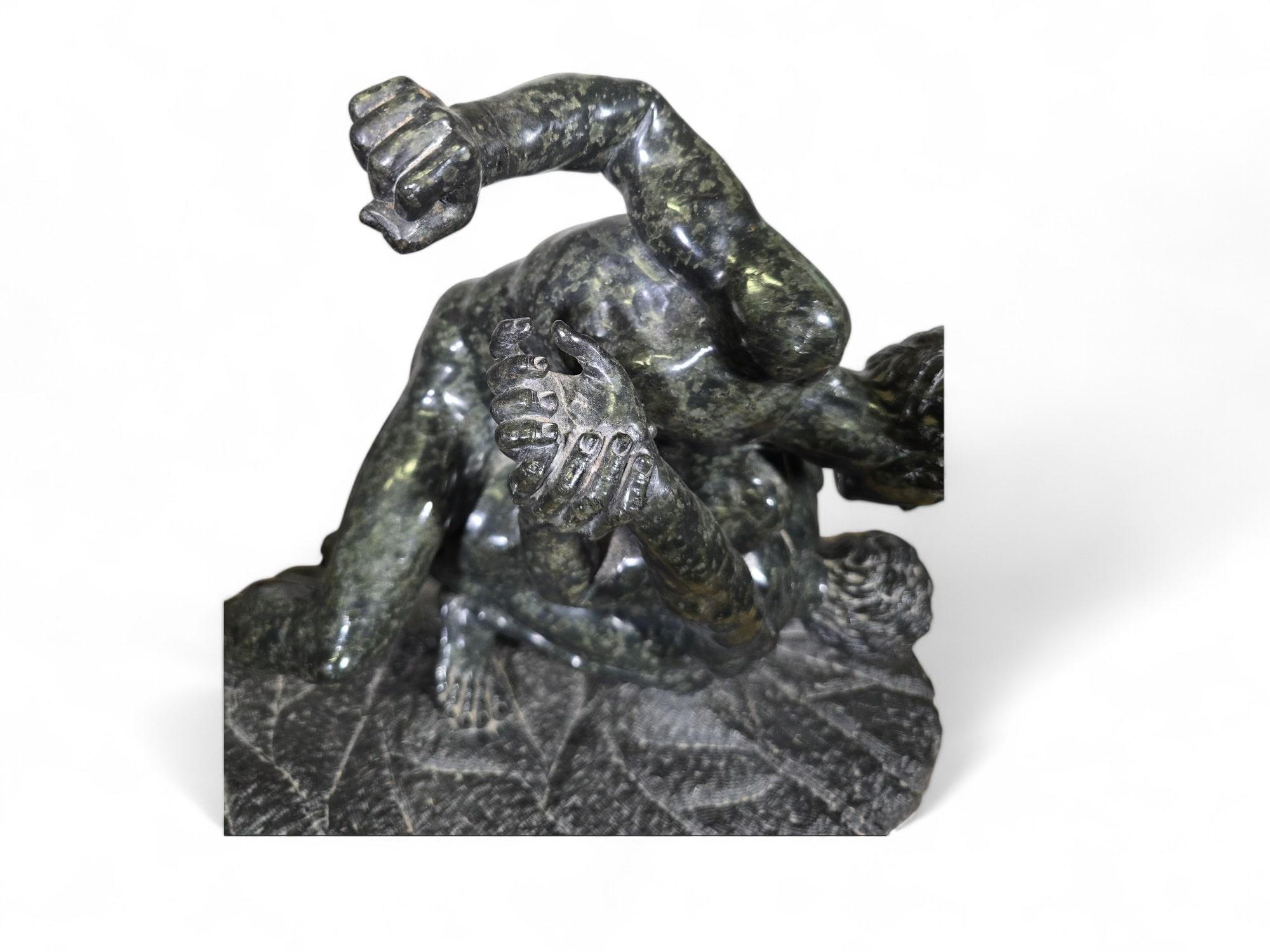 19th-Century Italian Grand Tour Sculpture – Uffizi Wrestlers in Serpentine Marbl For Sale 11