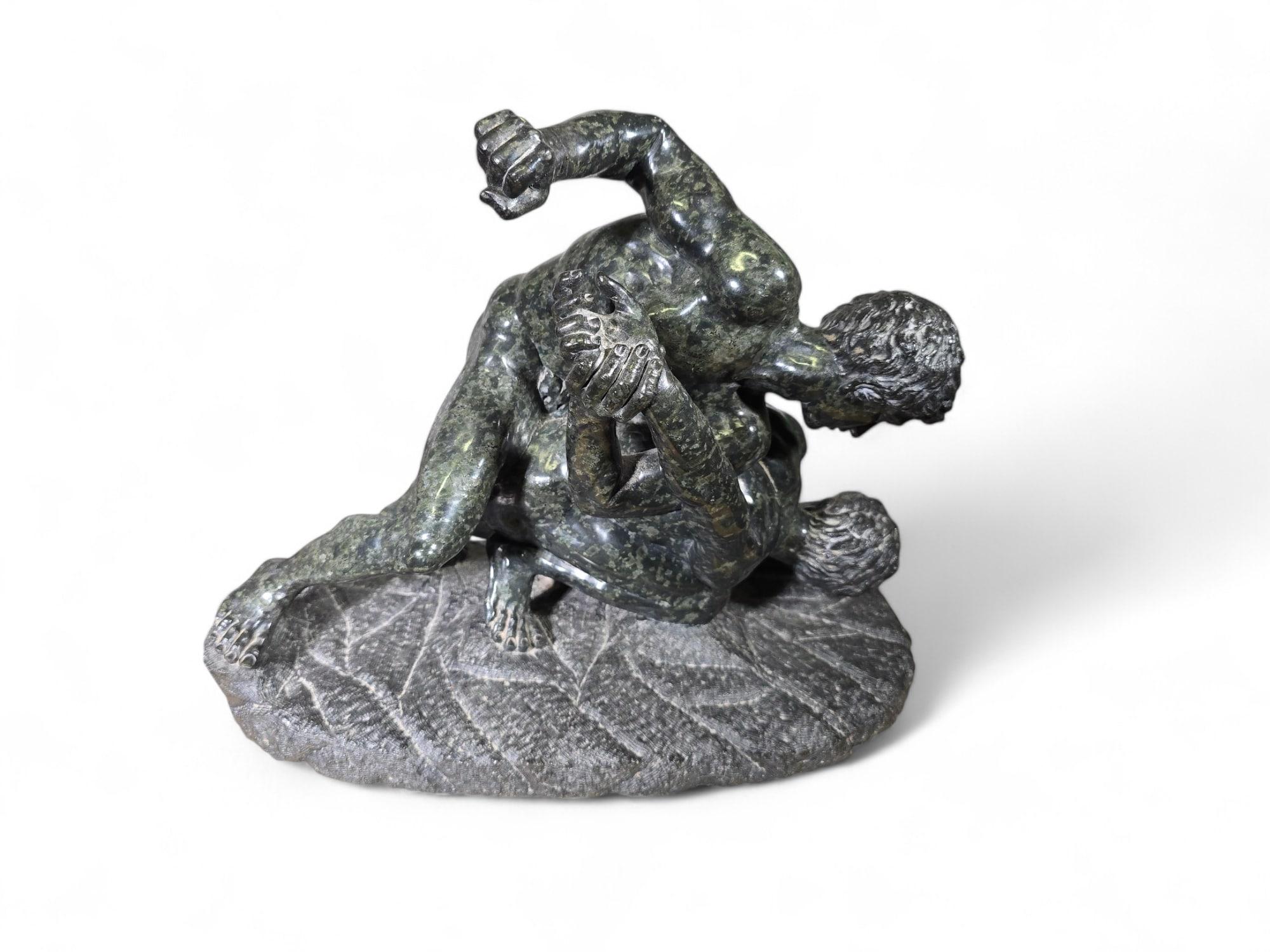 19th-Century Italian Grand Tour Sculpture – Uffizi Wrestlers in Serpentine Marbl For Sale 2