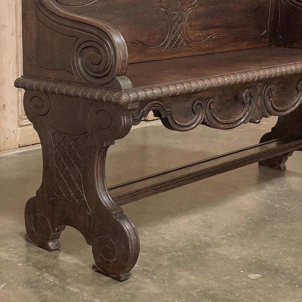 Walnut 19th Century Italian Hall Bench For Sale