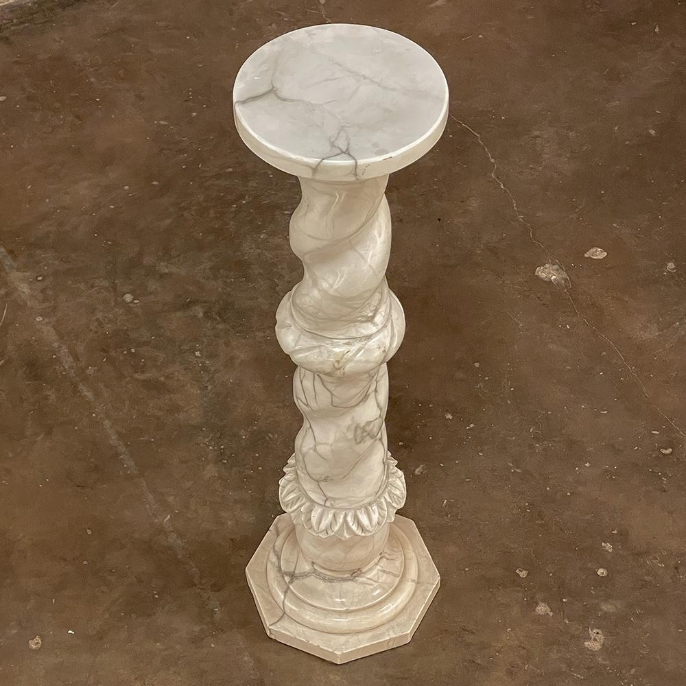 Late 19th Century 19th Century Italian Hand-Carved Carrara Marble Pedestal For Sale