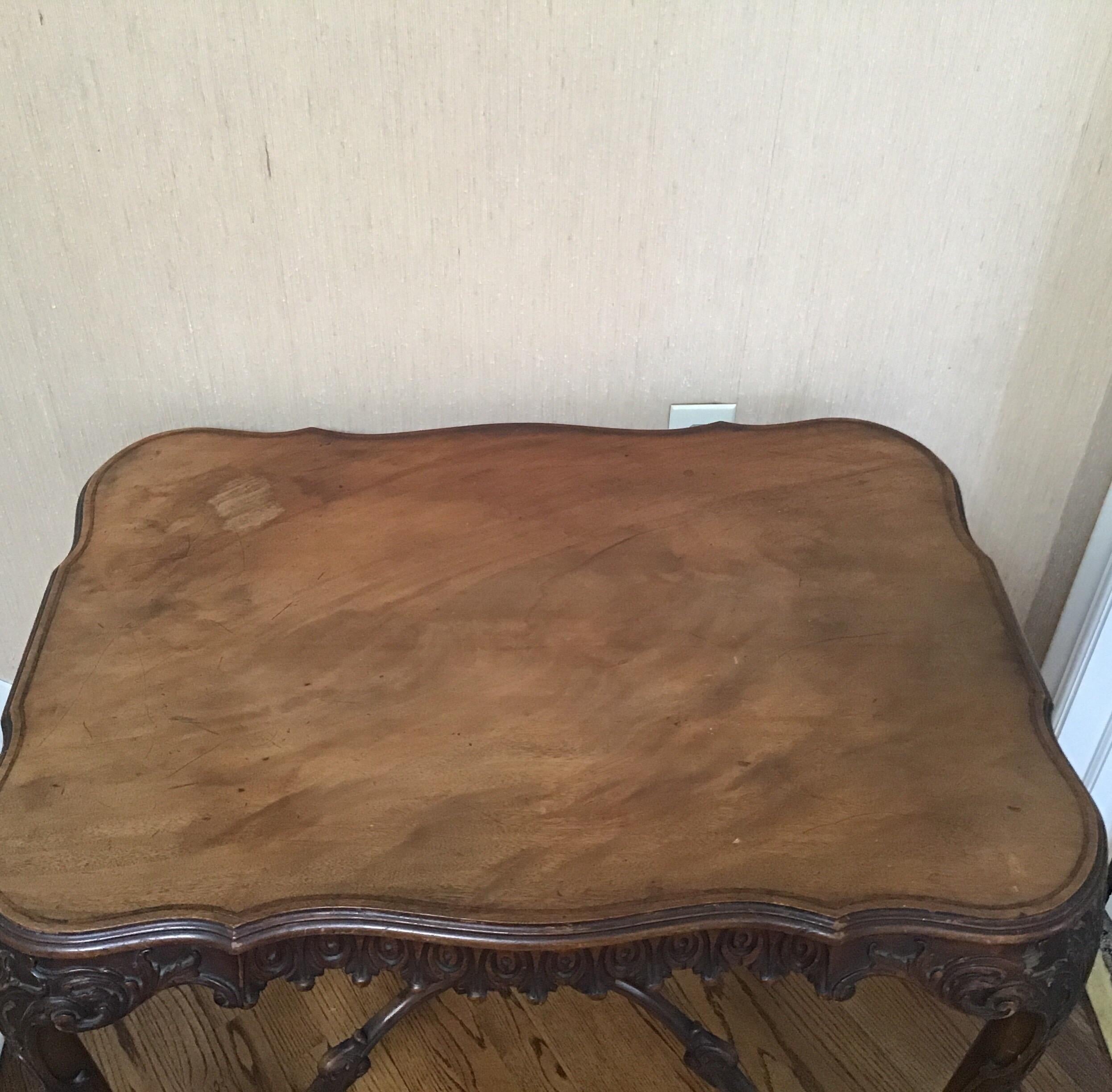 Irish 19th Century  Hand Carved Walnut Center Table For Sale 1
