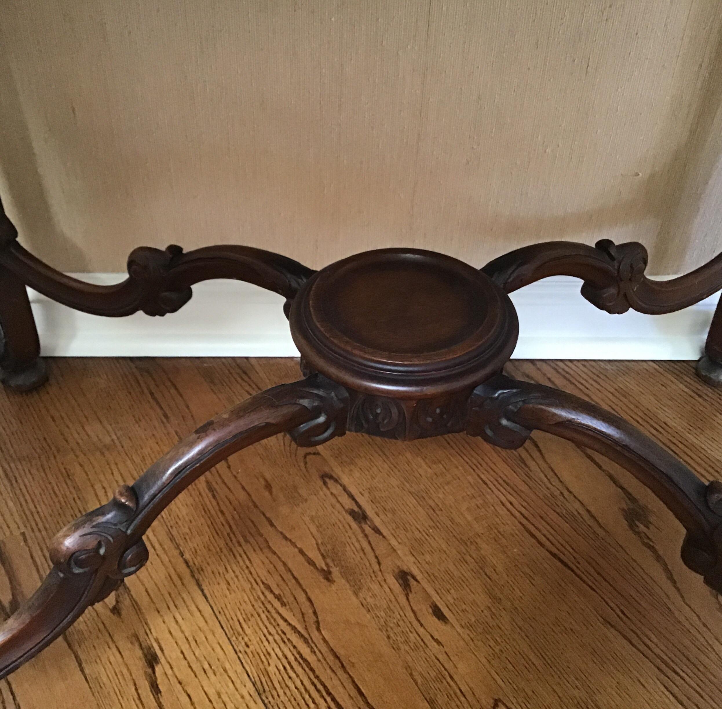 Irish 19th Century  Hand Carved Walnut Center Table For Sale 3