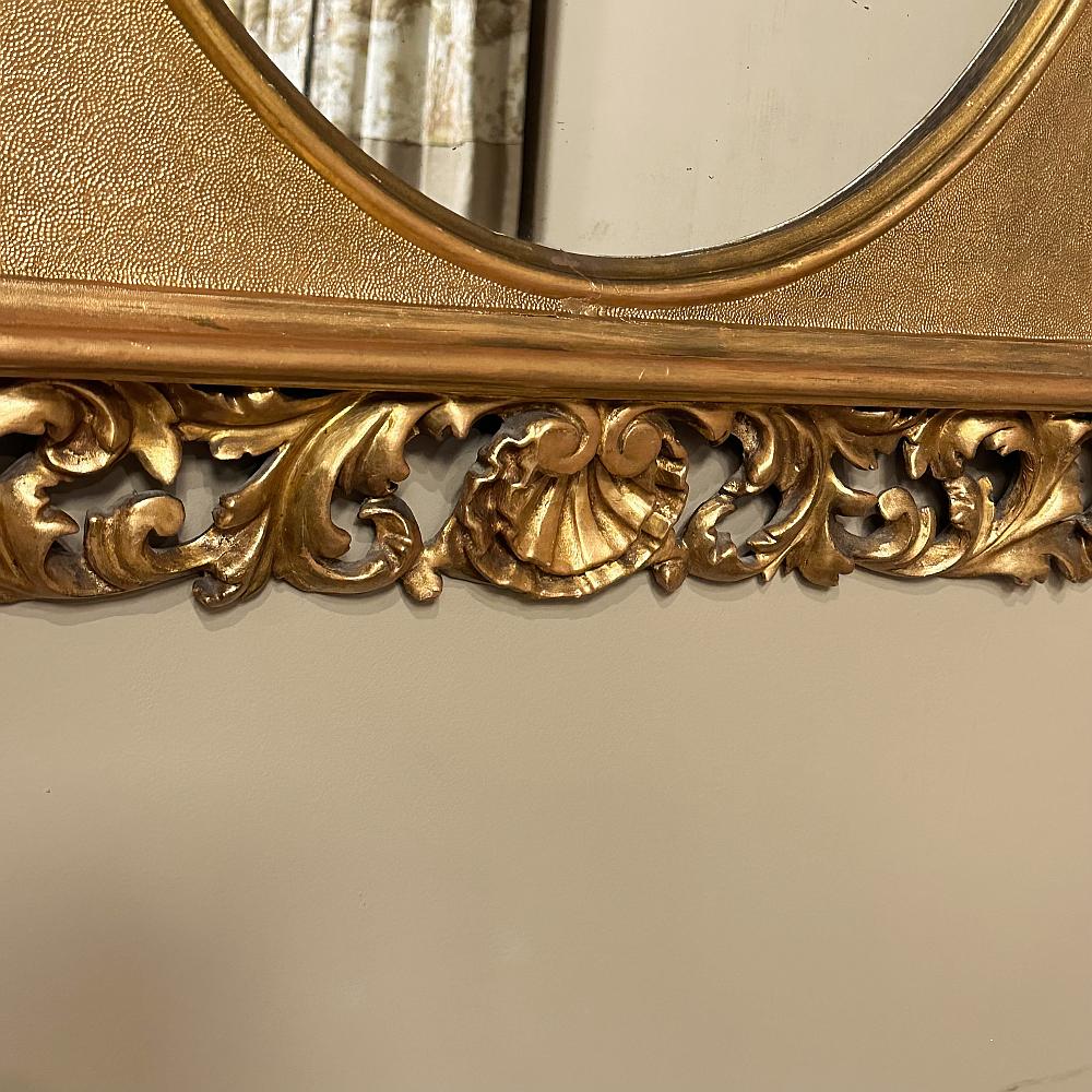 Miroir italien du 19ème siècle en bois doré sculpté à la main, vers 1890 en vente 8