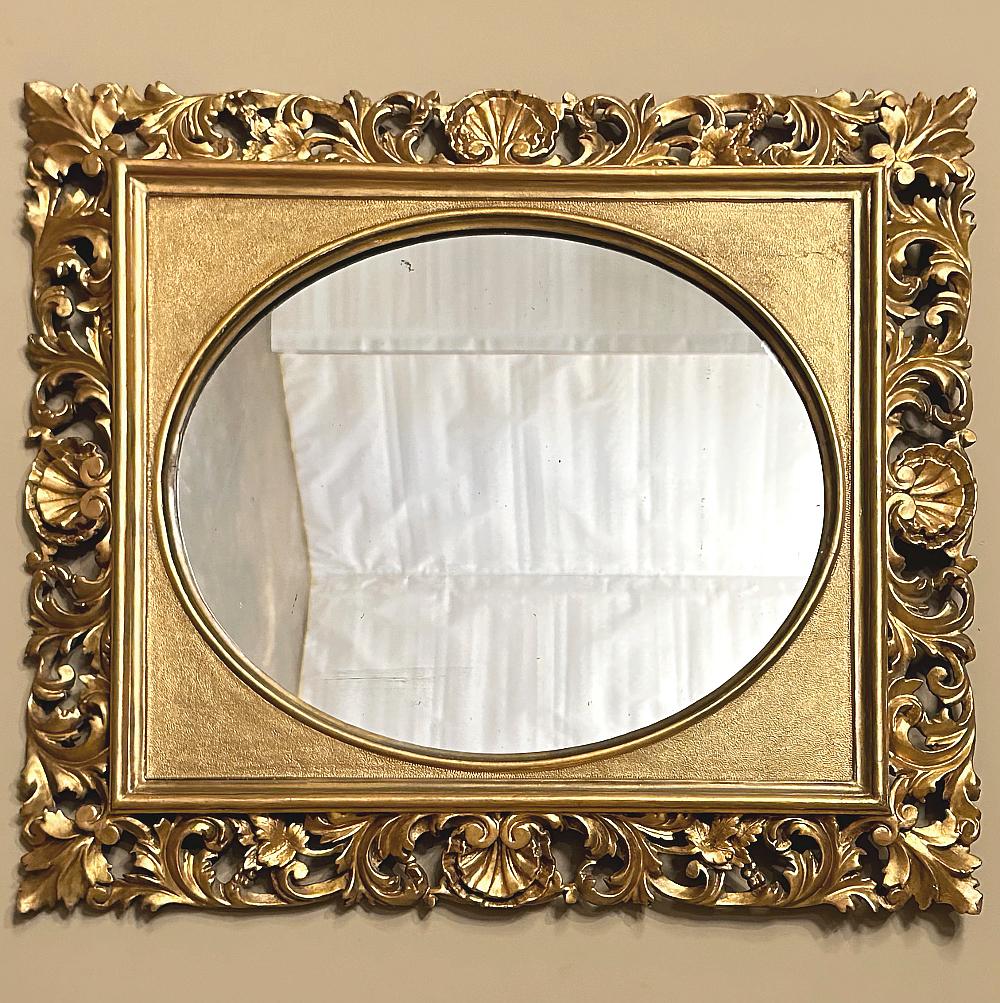 Miroir italien du 19ème siècle en bois doré sculpté à la main, vers 1890 Bon état - En vente à Dallas, TX