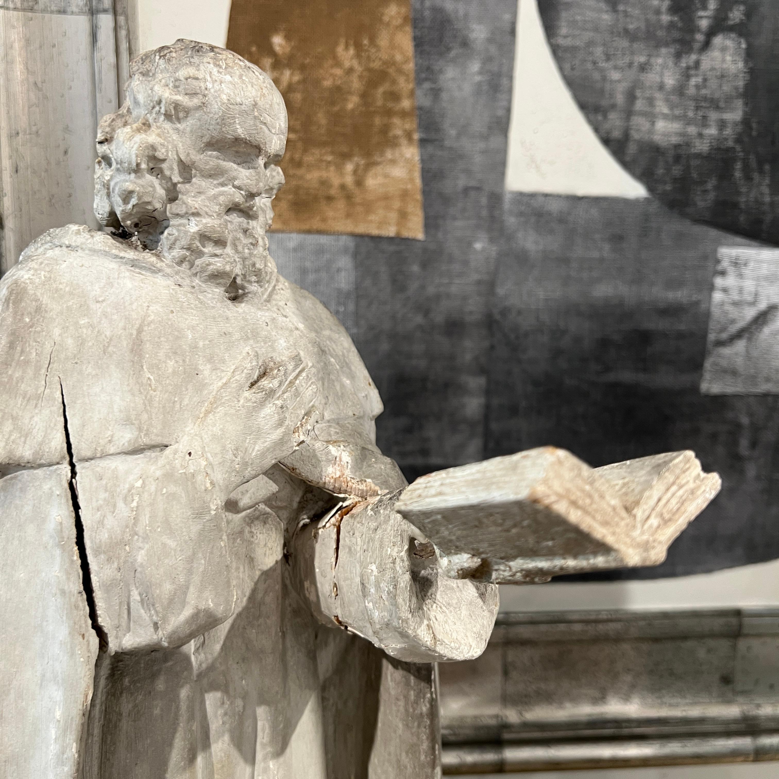 Bois Statue italienne en bois sculptée à la main du 19e siècle en vente
