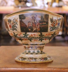 Centrotavola con piedistallo in legno intagliato dipinto a mano del XIX secolo italiano