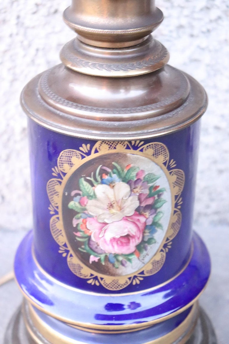 19th Century Italian Hand Painted Ceramic and Bronze Table Lamp For Sale 1