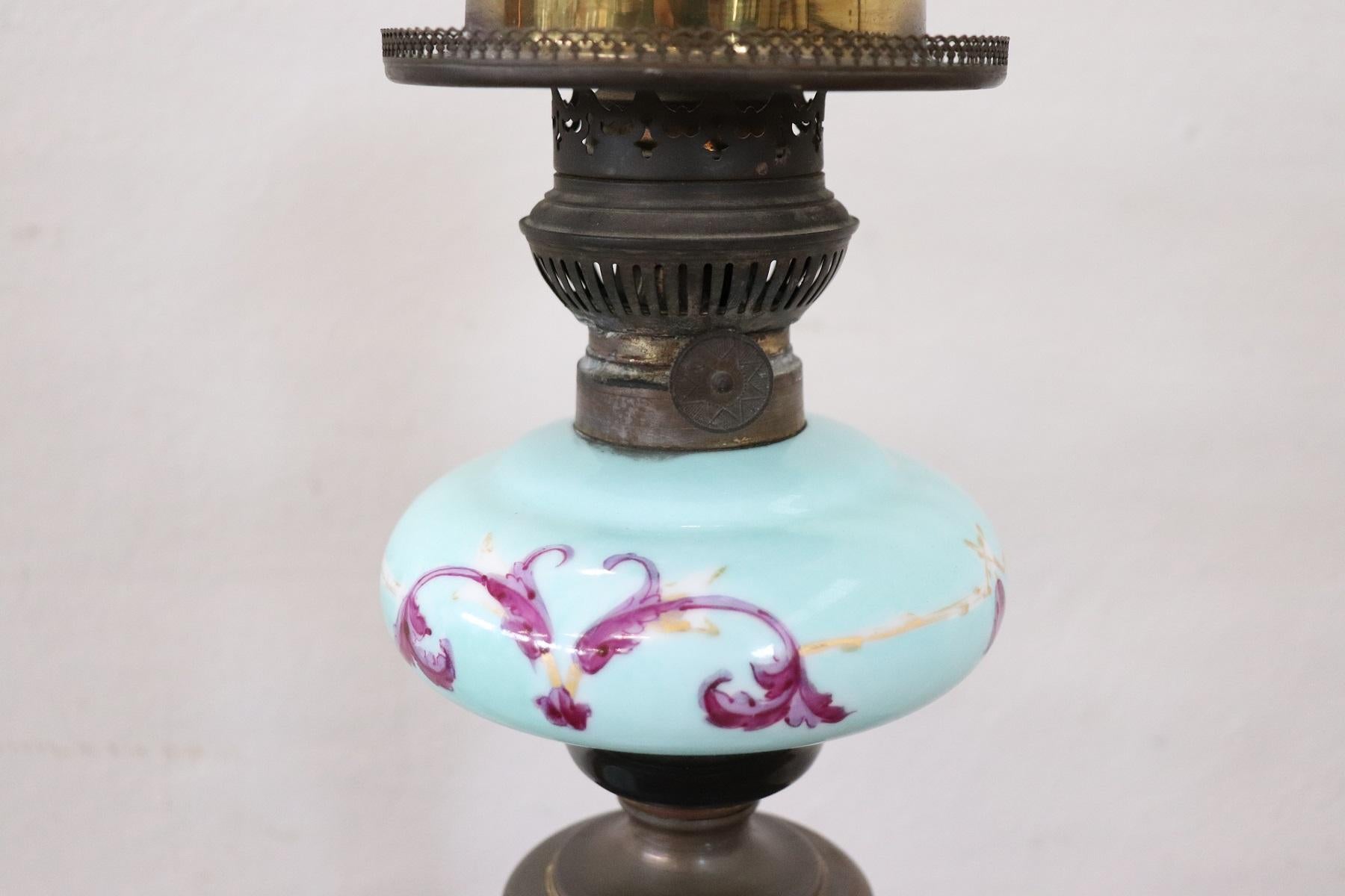 Hand-Painted 19th Century Italian Hand Painted Ceramic Pair of Antique Oil Table Lamps For Sale