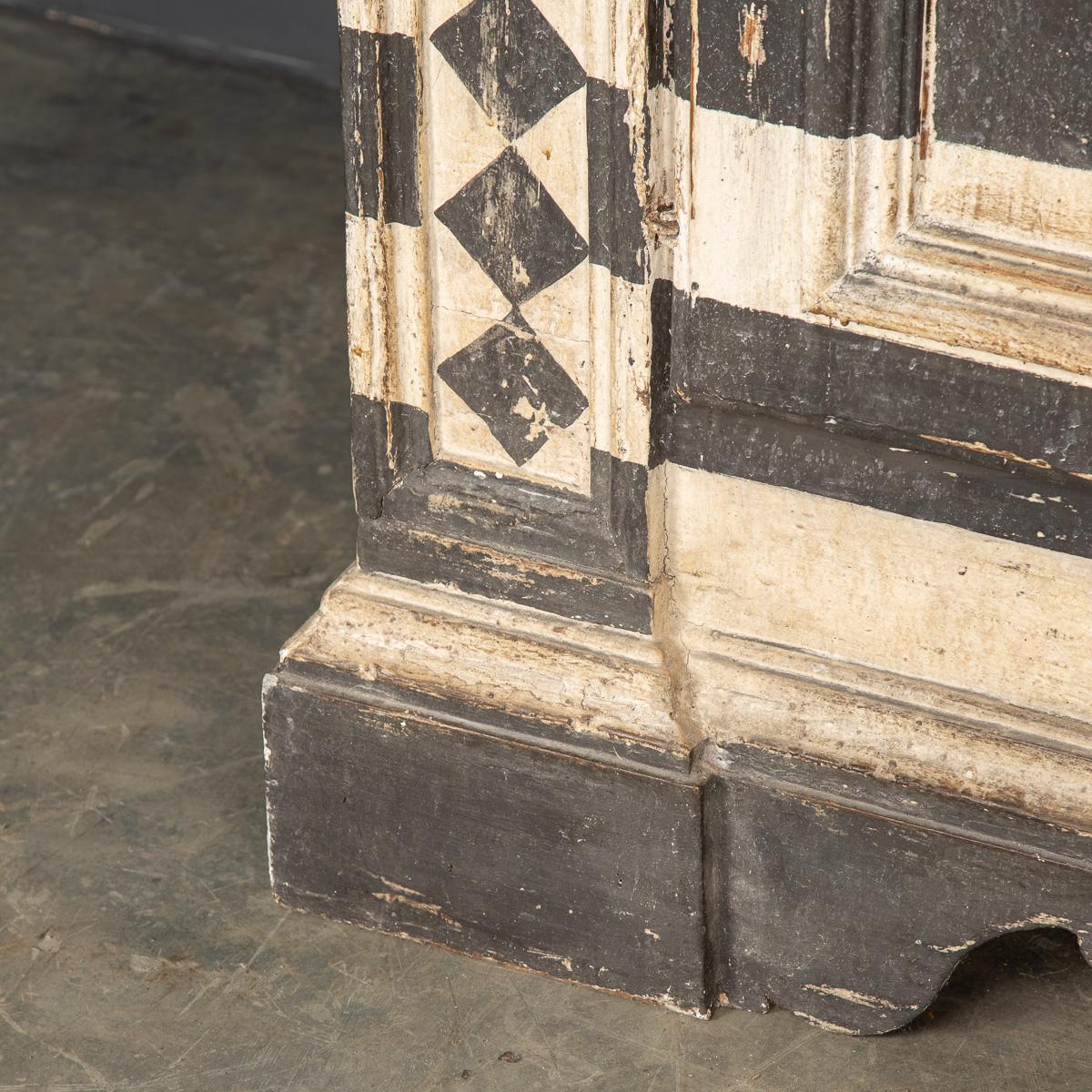 19th Century Italian Hand Painted Pine Armoire, C.1850 7