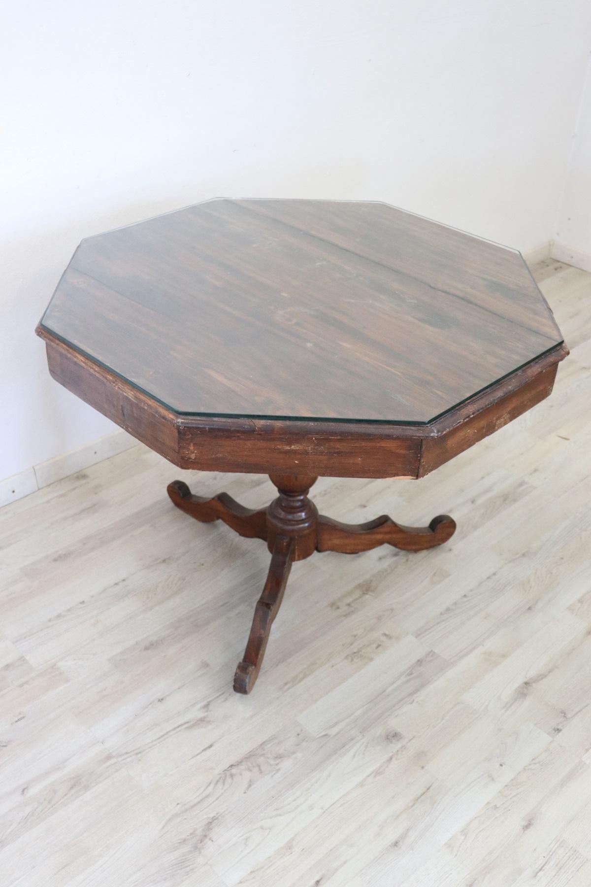 19th Century Italian Hexagonal Center Table or Pedestal Table with Glass Top 7