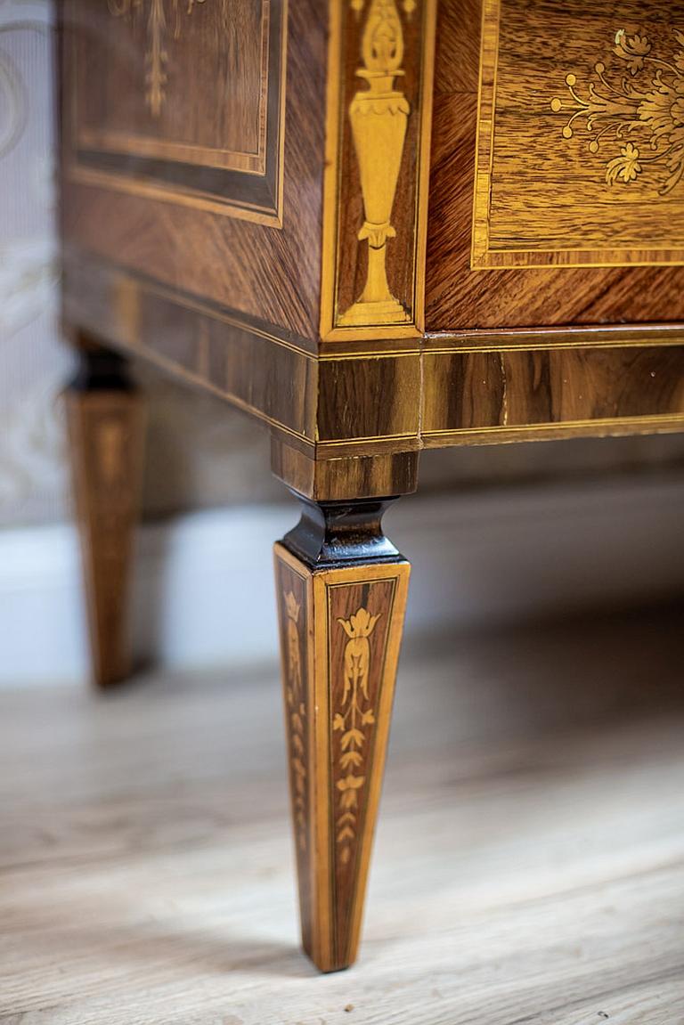 19th-Century Italian Inlaid Cabinet In Good Condition In Opole, PL