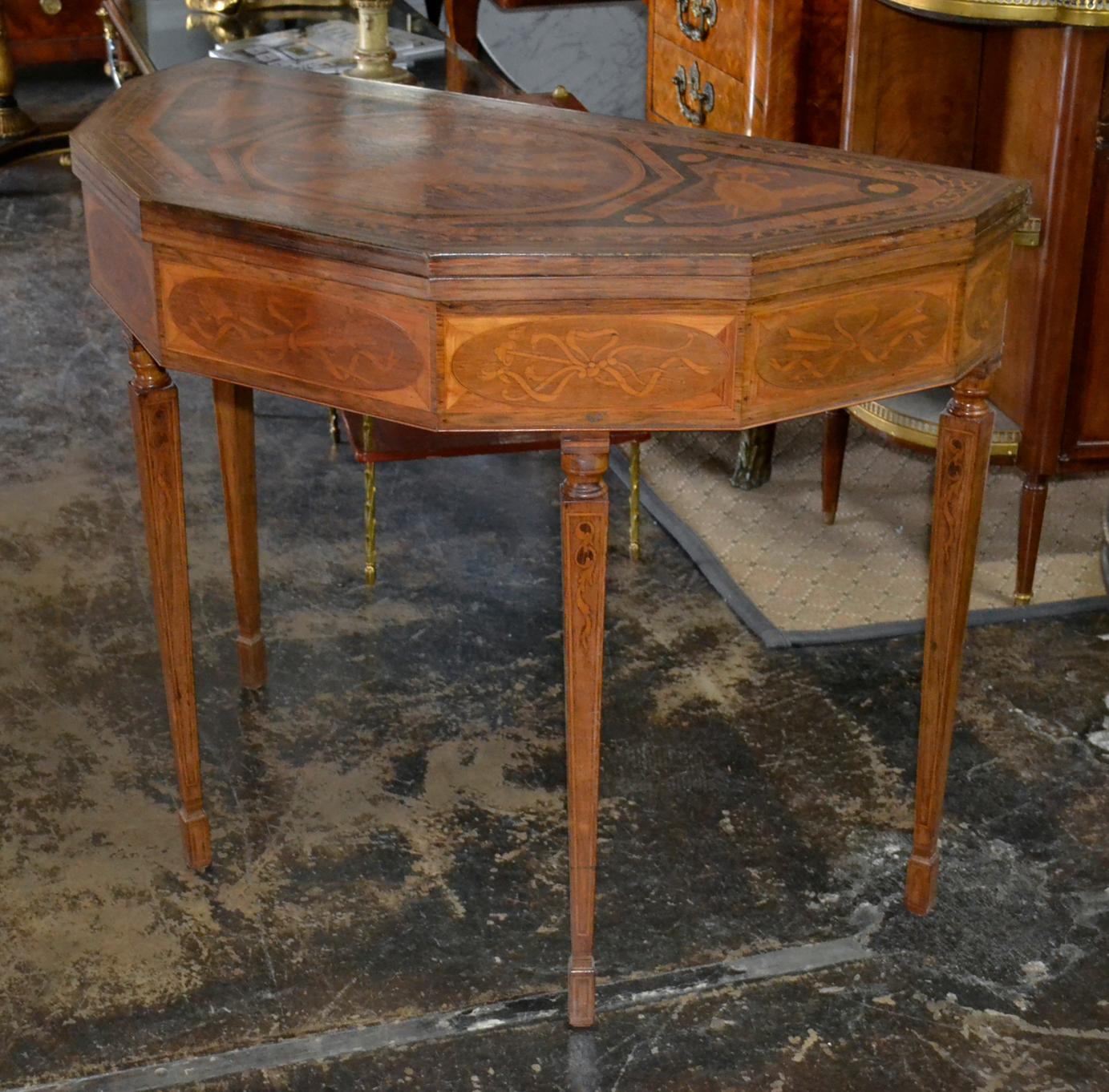 19th Century Italian Inlaid Game Table In Good Condition In Dallas, TX