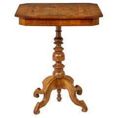 19th century Italian inlaid walnut sorrento table