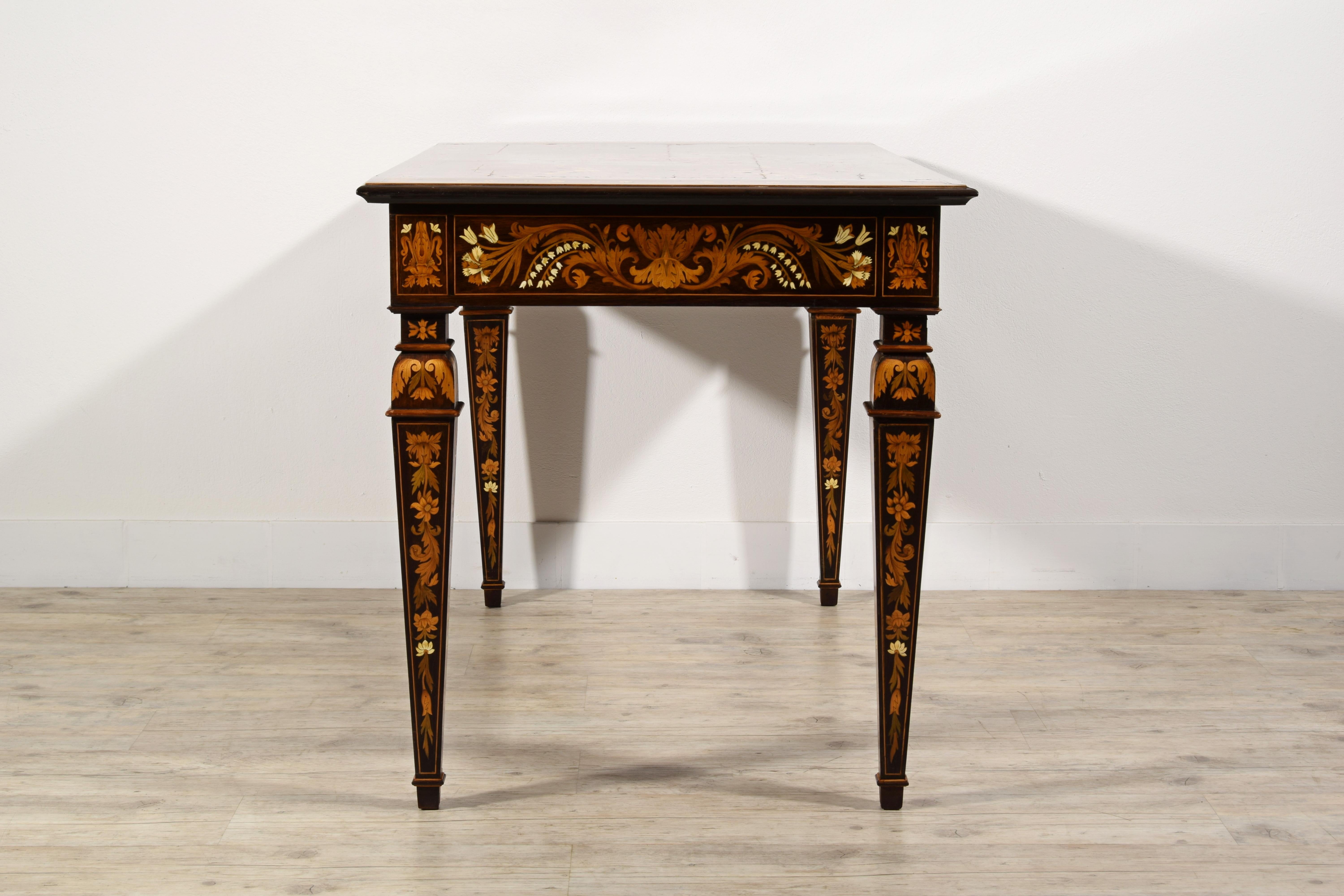 19th Century, Italian Inlaid Wood Centre Table by Luigi and Angiolo Falcini For Sale 9