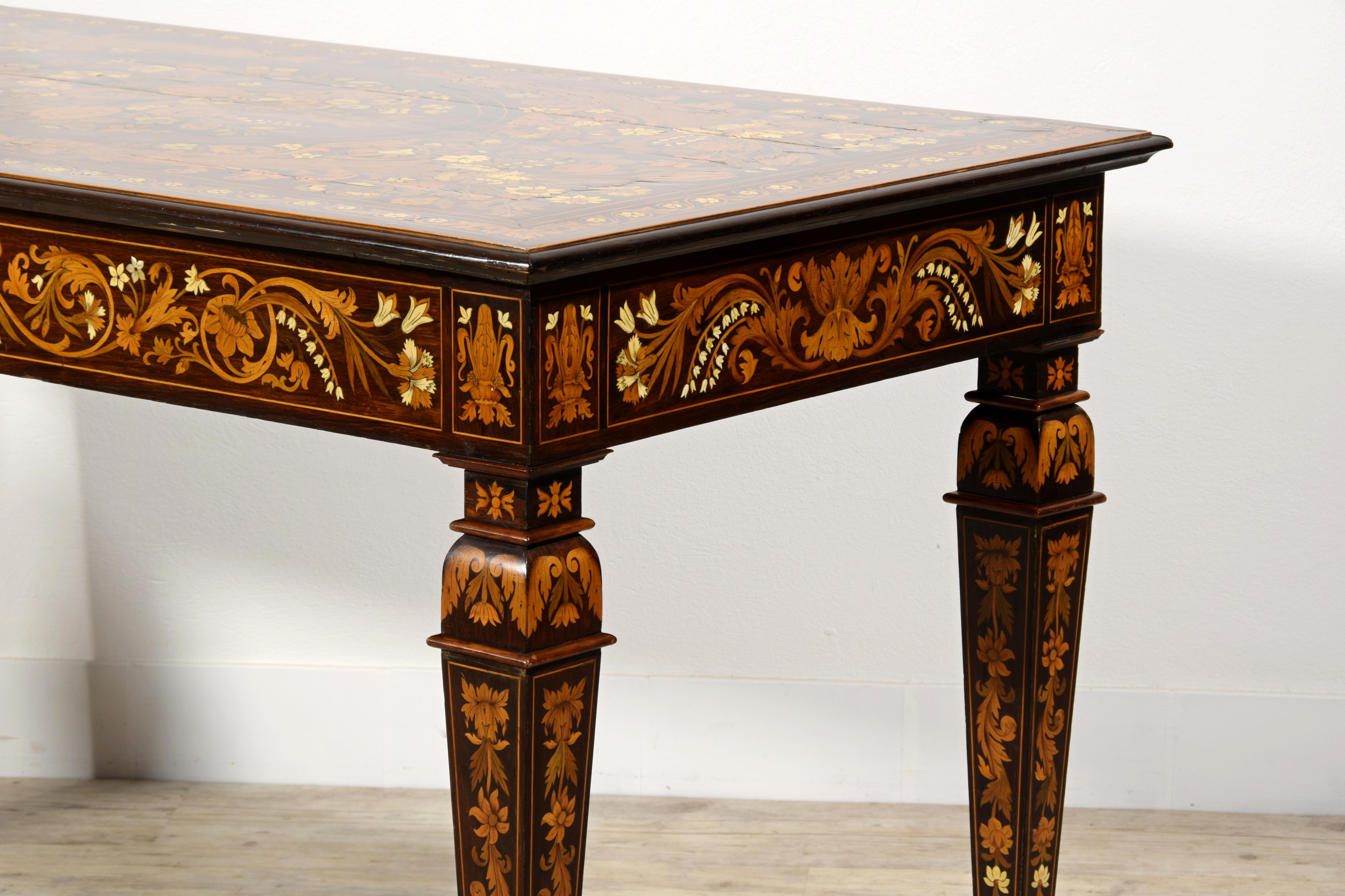 19th Century, Italian Inlaid Wood Centre Table by Luigi and Angiolo Falcini For Sale 12