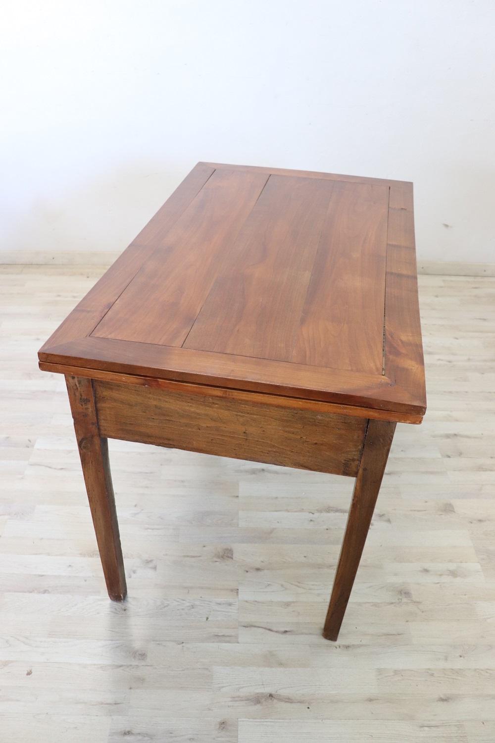 19th Century Italian Kitchen Table Poplar and Cherry Wood with Opening Top 1