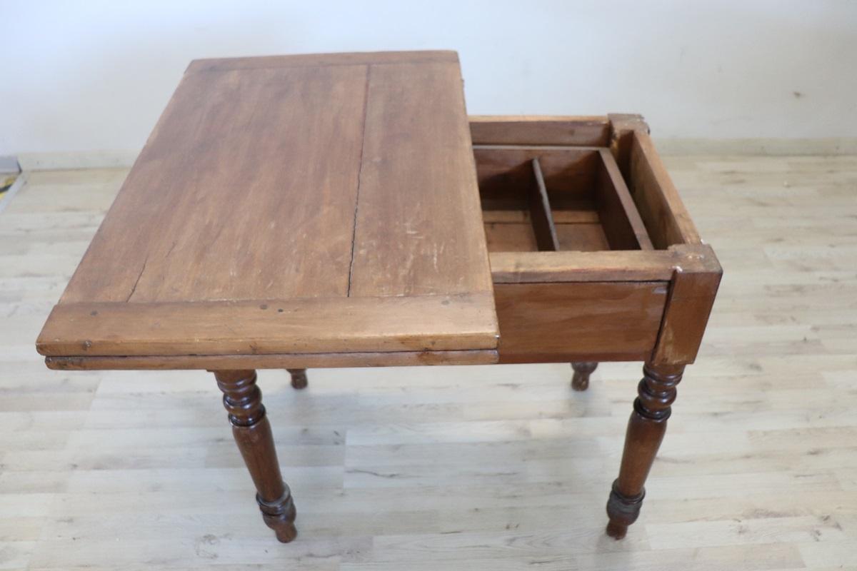Mid-19th Century 19th Century Italian L Philippe Kitchen Table in Poplar Wood with Opening Top For Sale